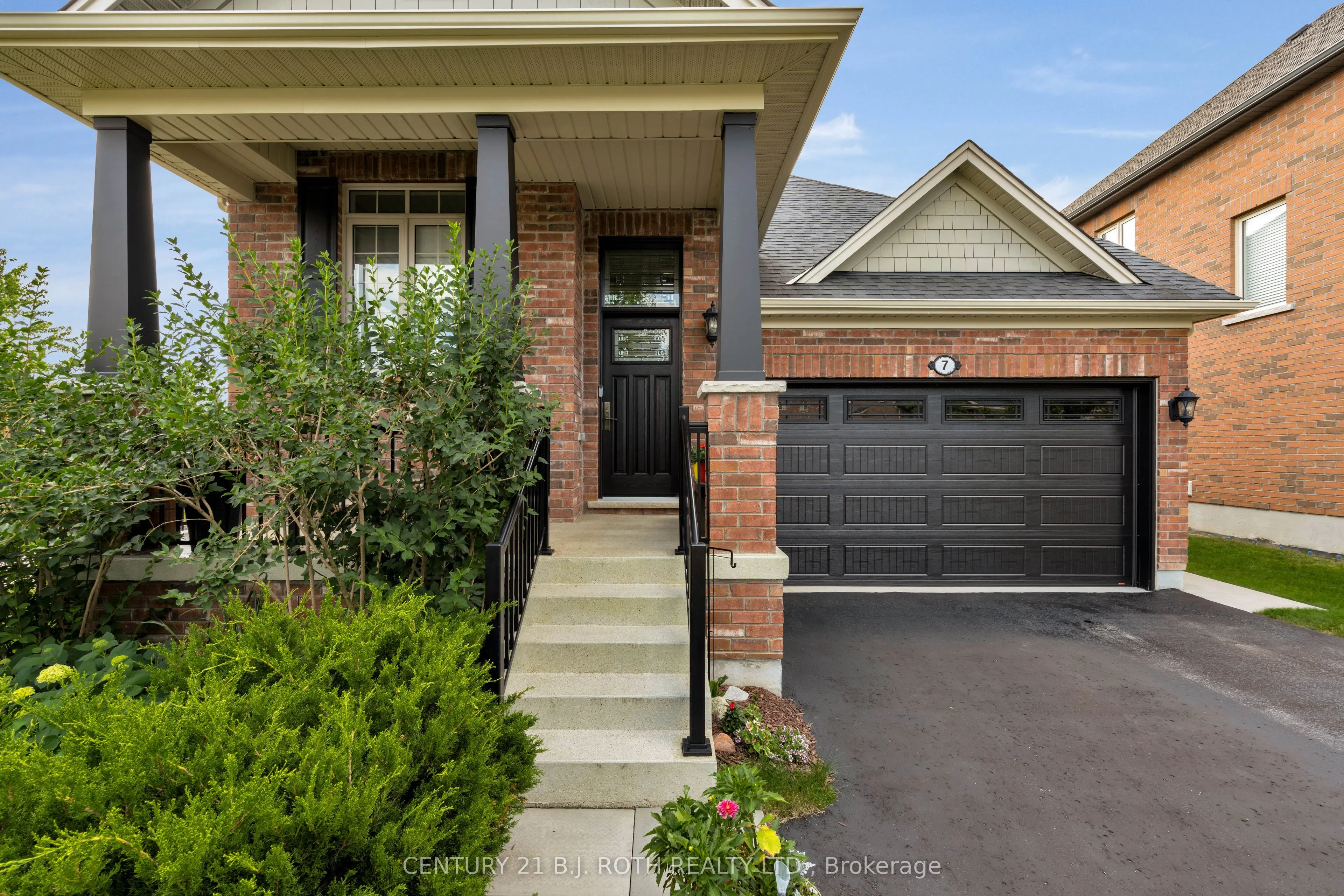 7 Cameron Street
