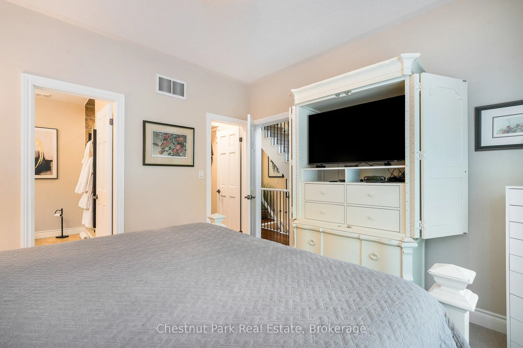 12 Jeffreys Way, #46