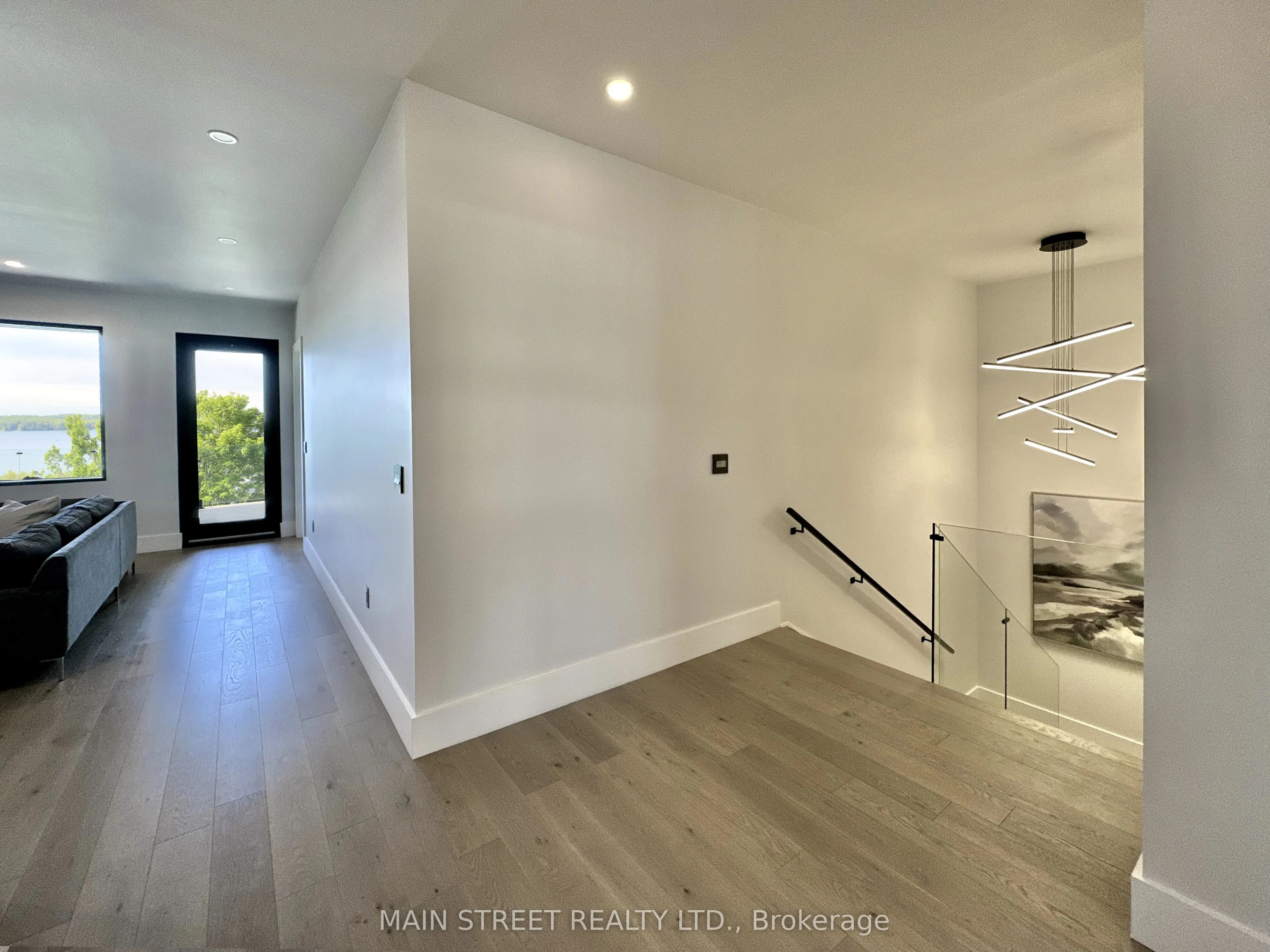 391 Codrington Street