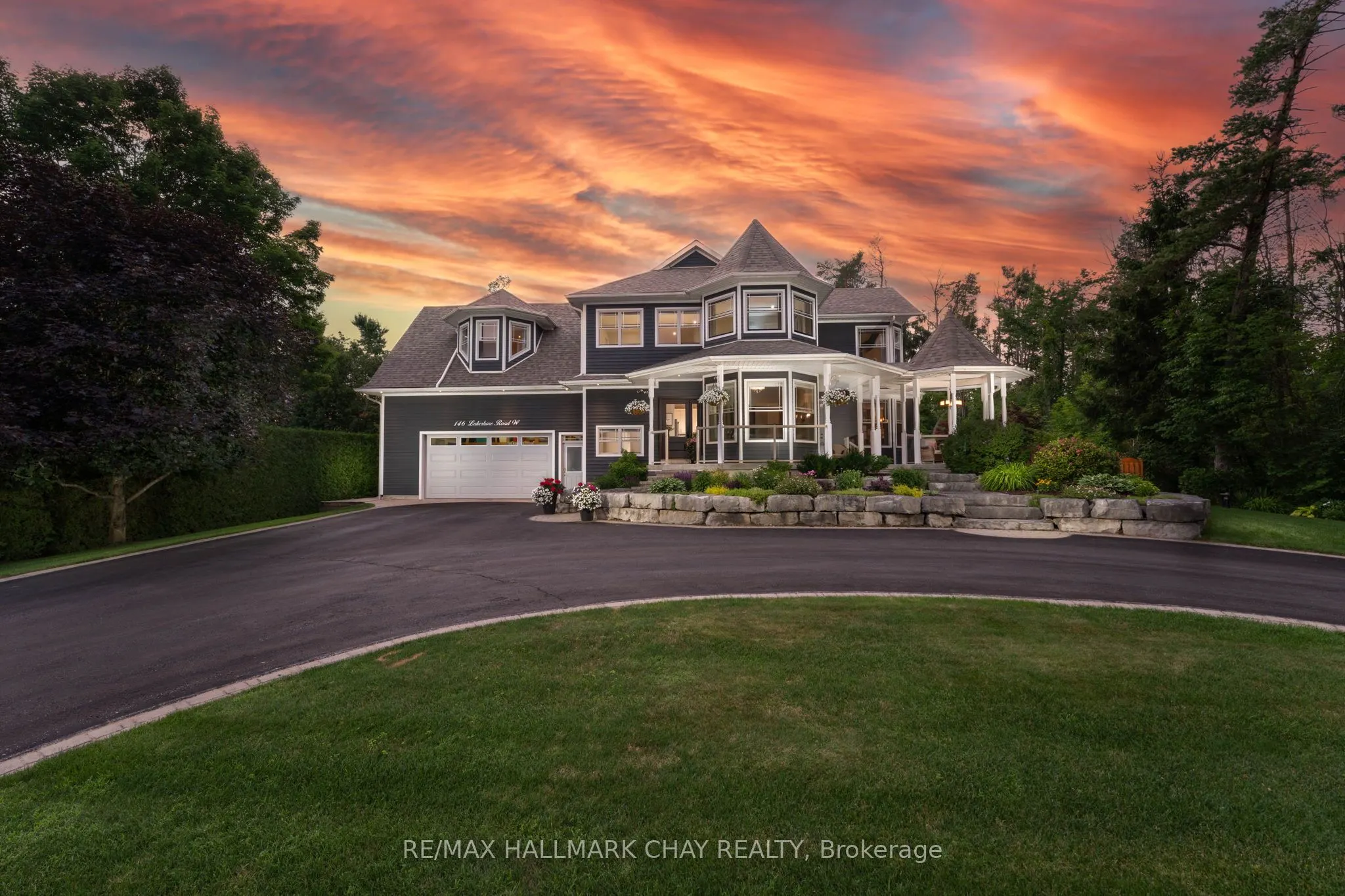 146 LAKESHORE Road W