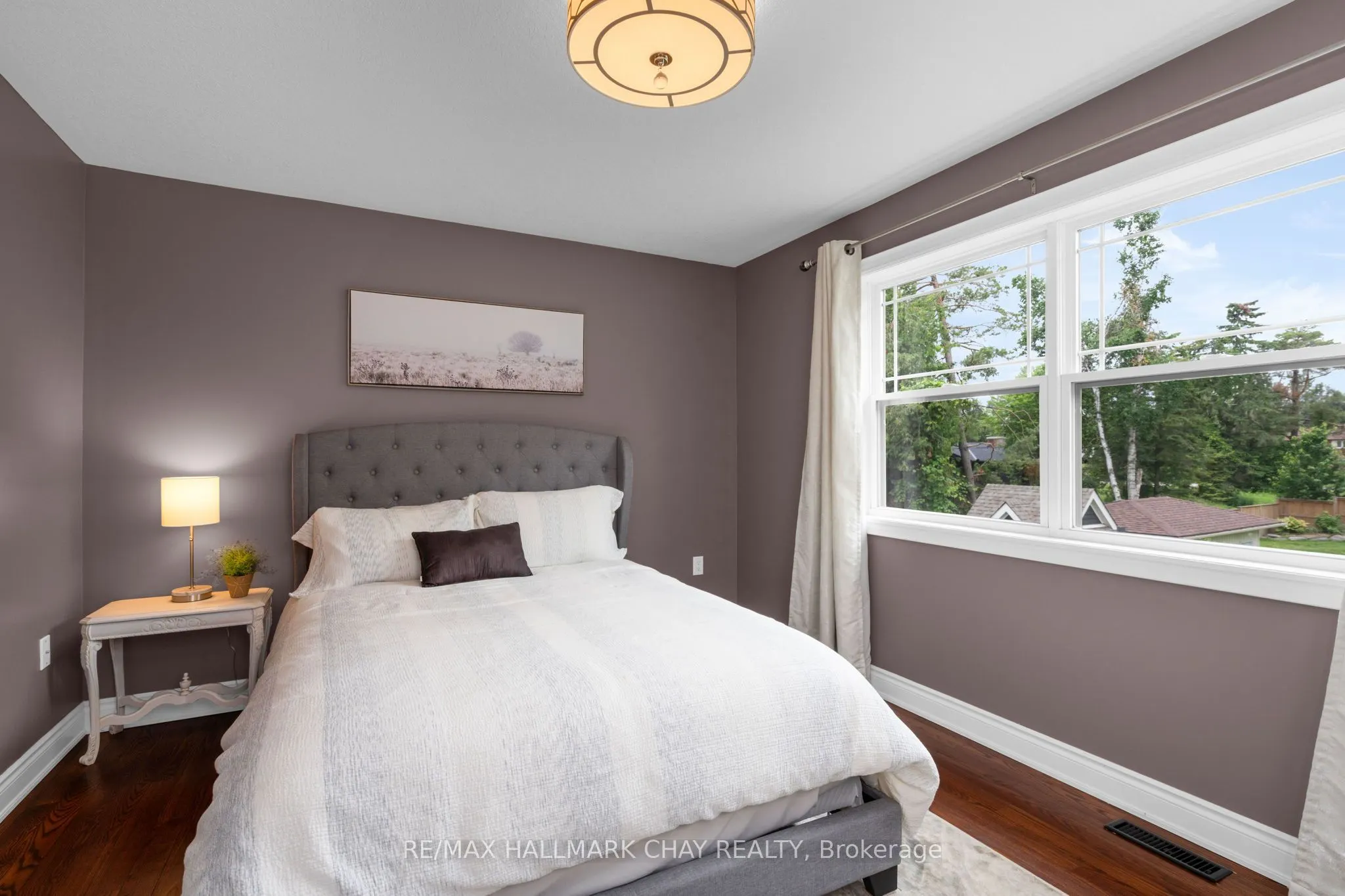 146 LAKESHORE Road W