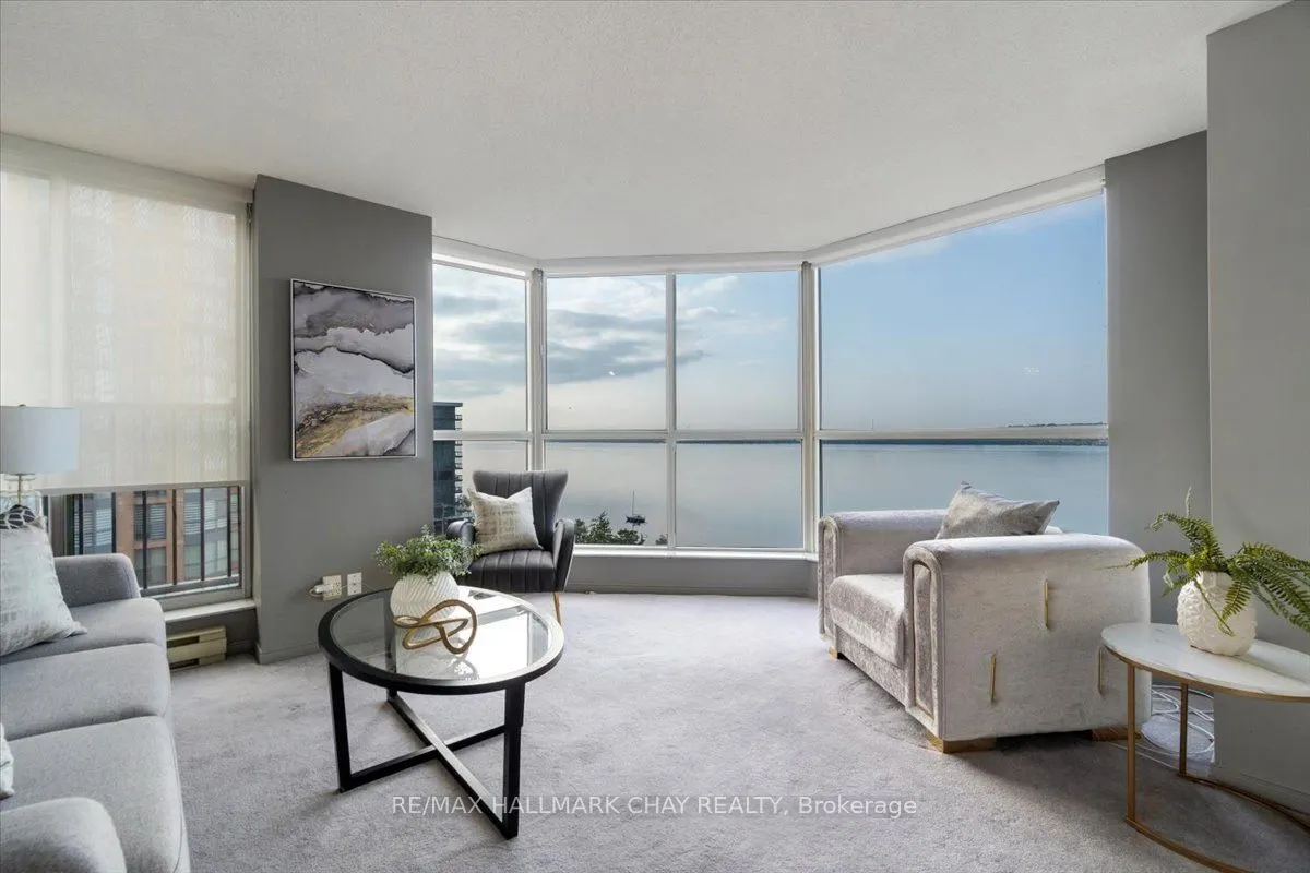 140 Dunlop Street E, #807