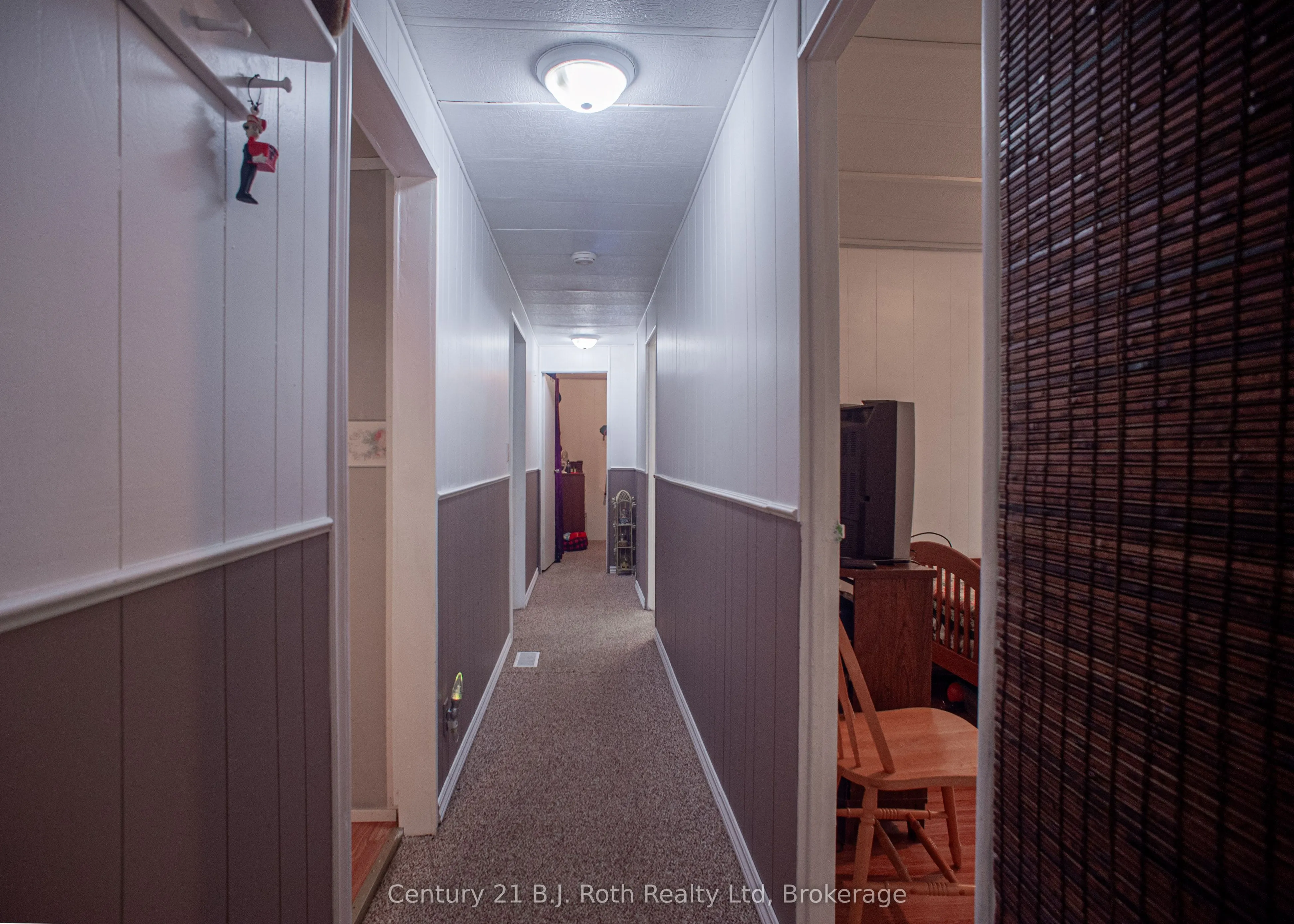 25 Vic's Road