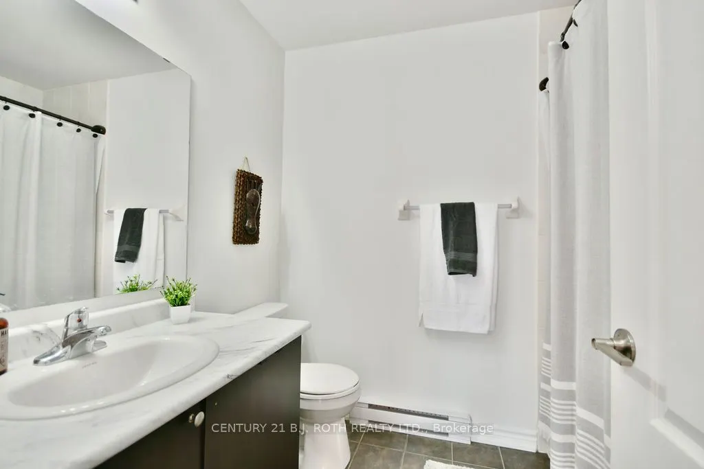 25 Madelaine Drive, #5