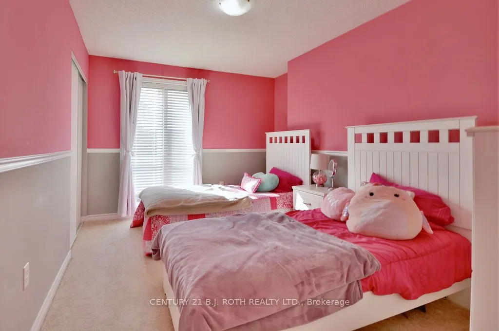 25 Madelaine Drive, #5