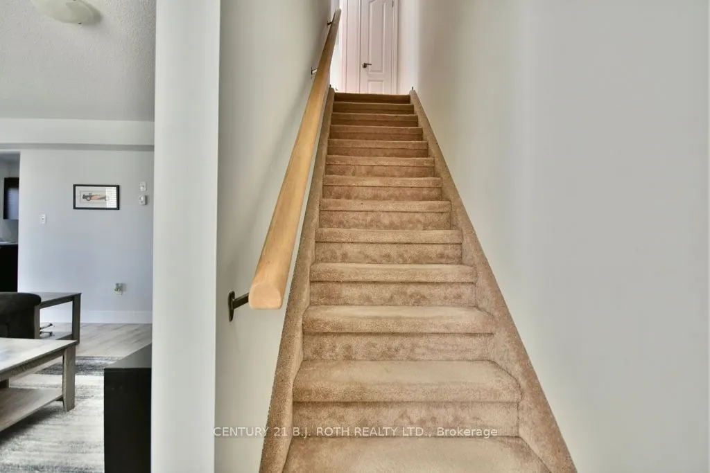 25 Madelaine Drive, #5