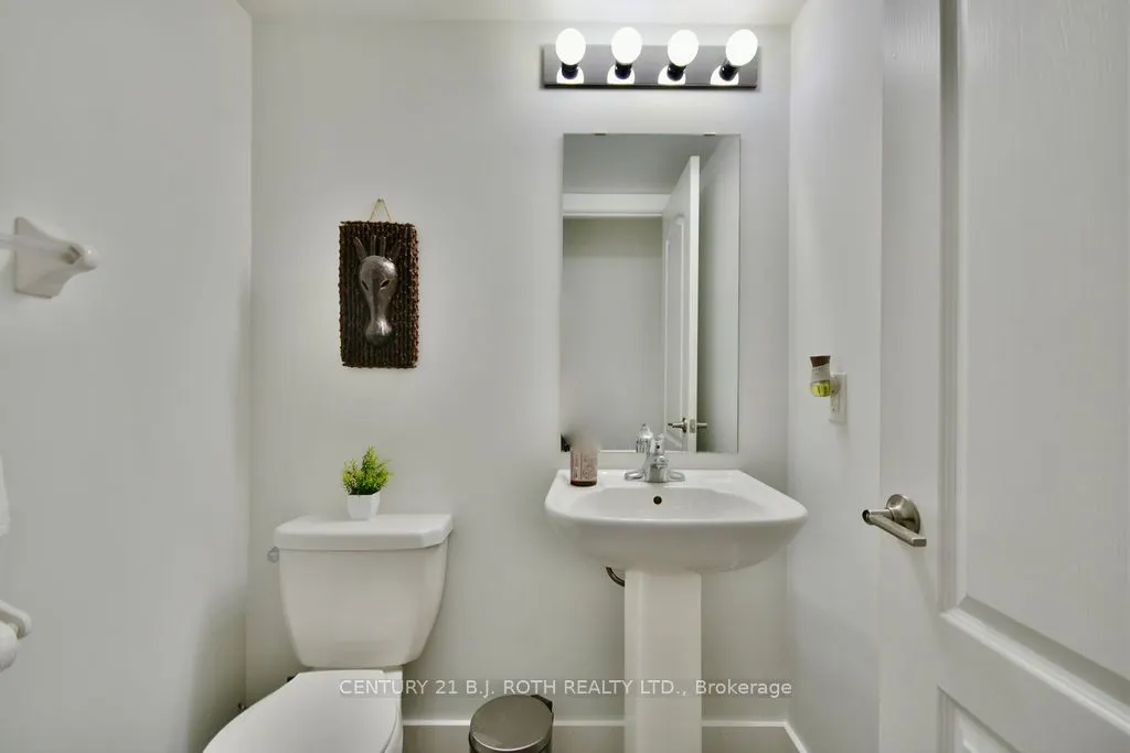 25 Madelaine Drive, #5