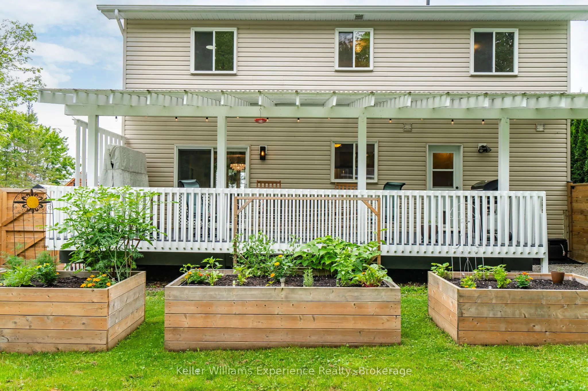 177 Robins Point Road