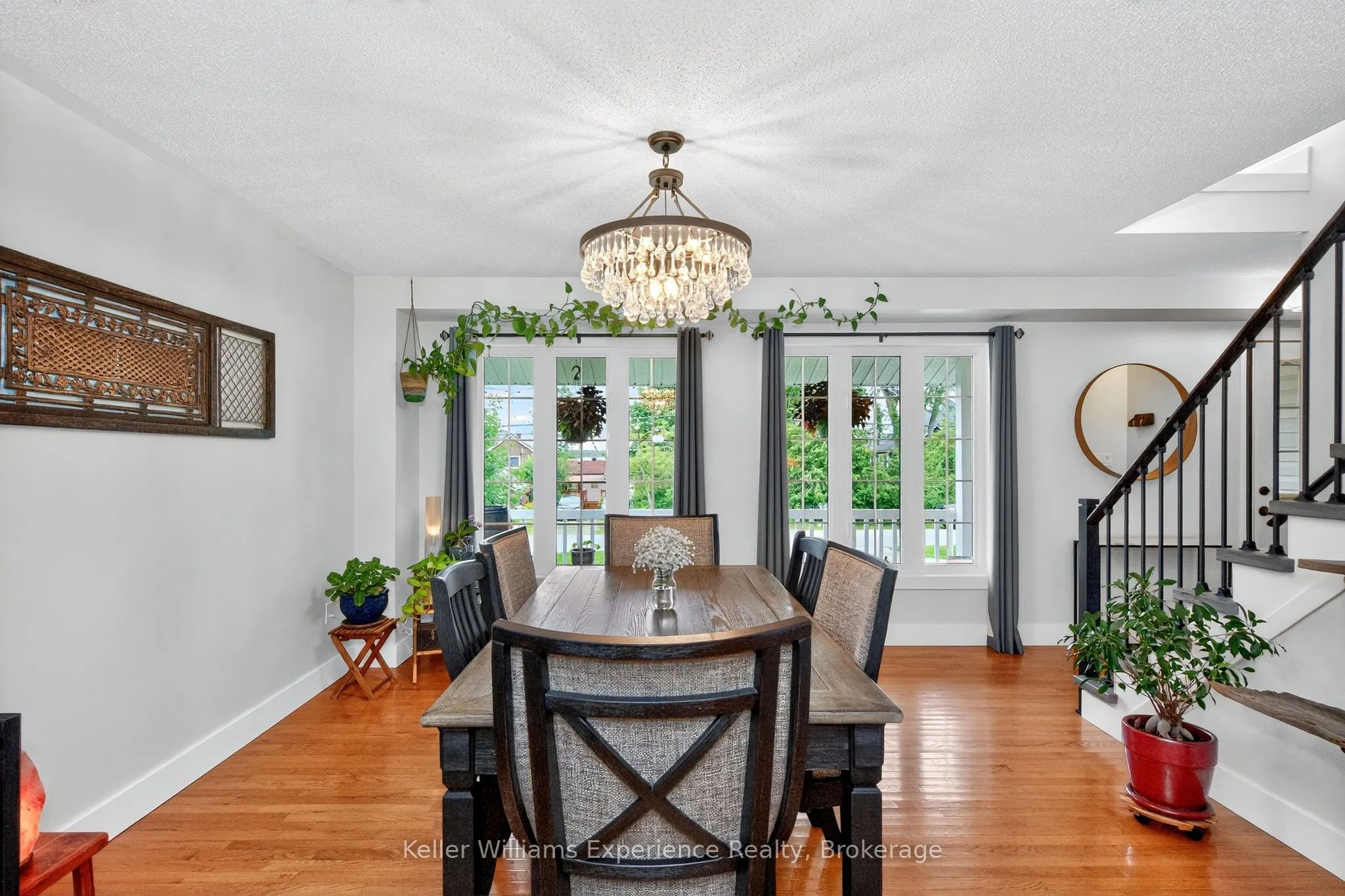 177 Robins Point Road