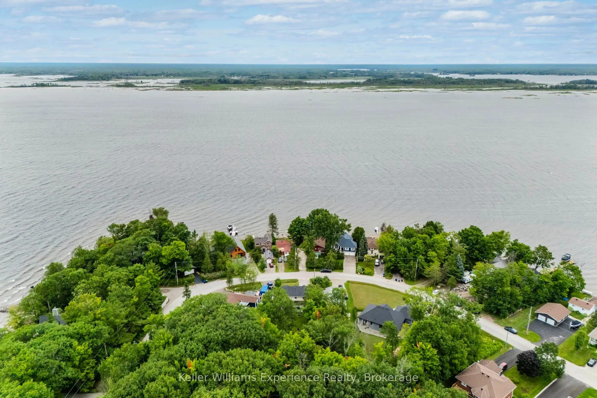 177 Robins Point Road