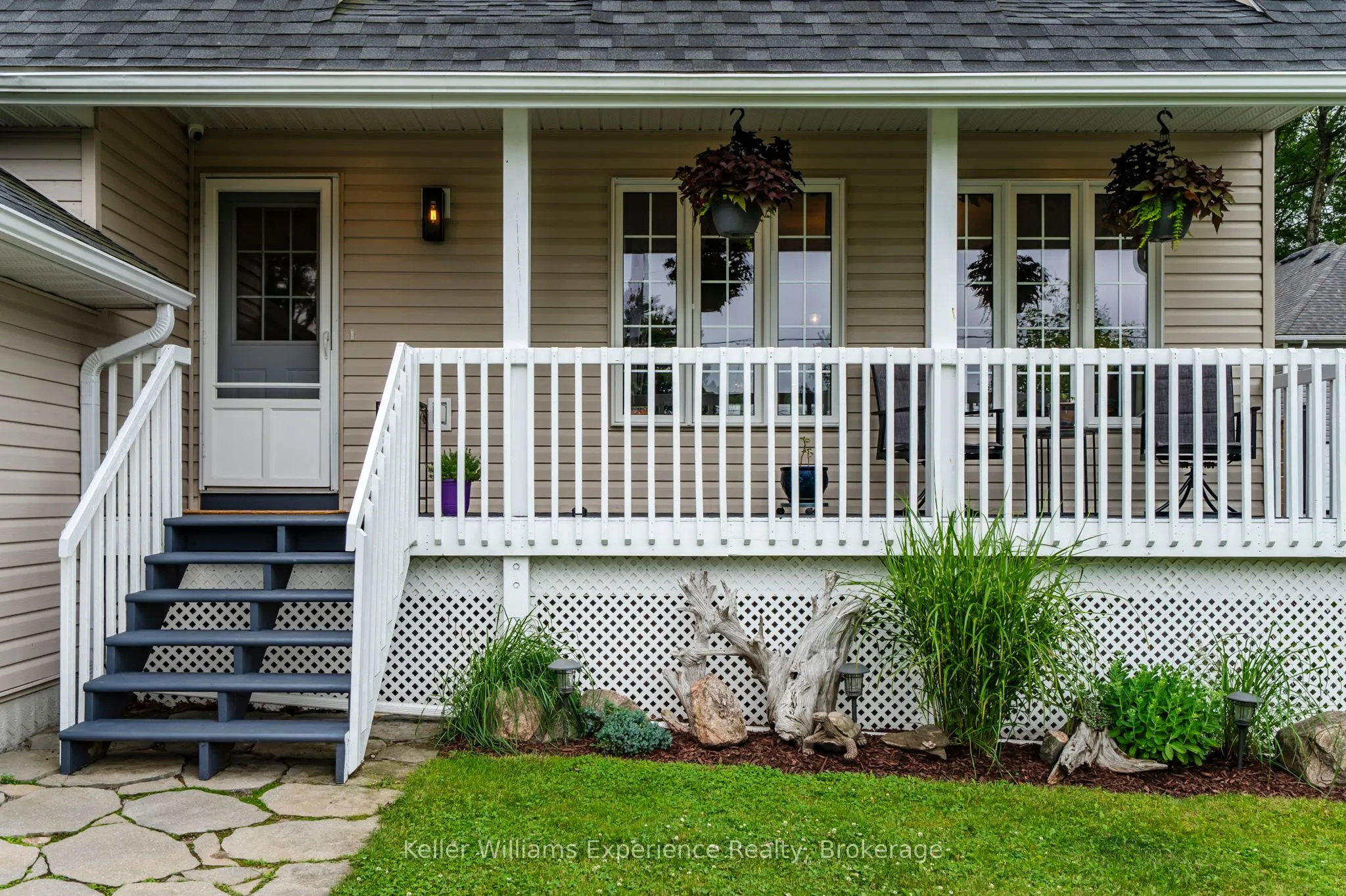 177 Robins Point Road