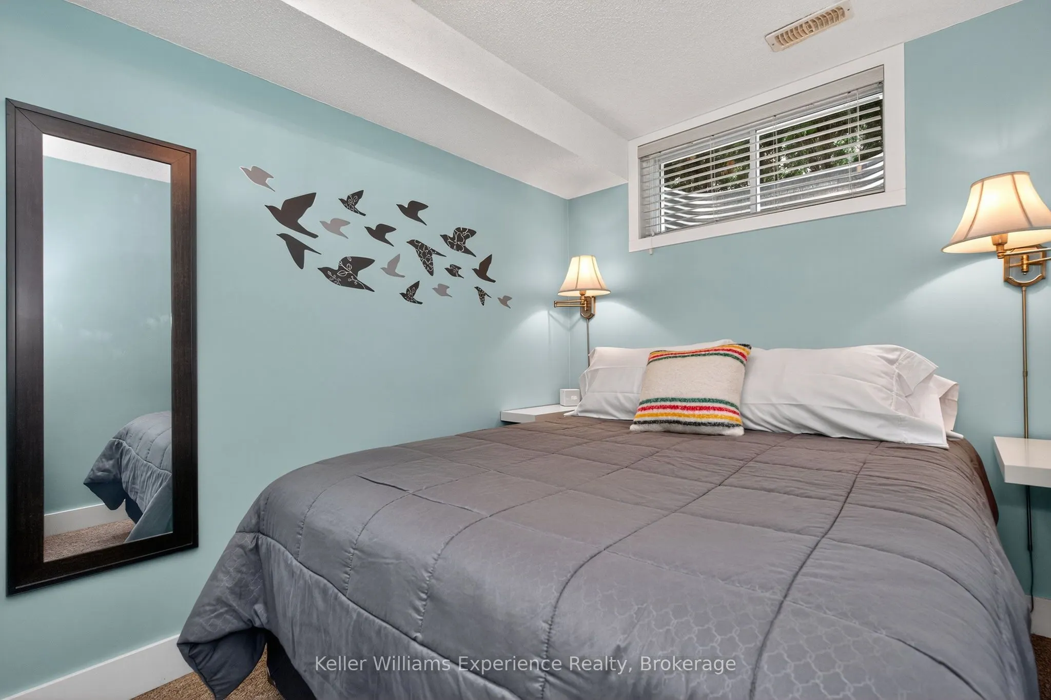 177 Robins Point Road