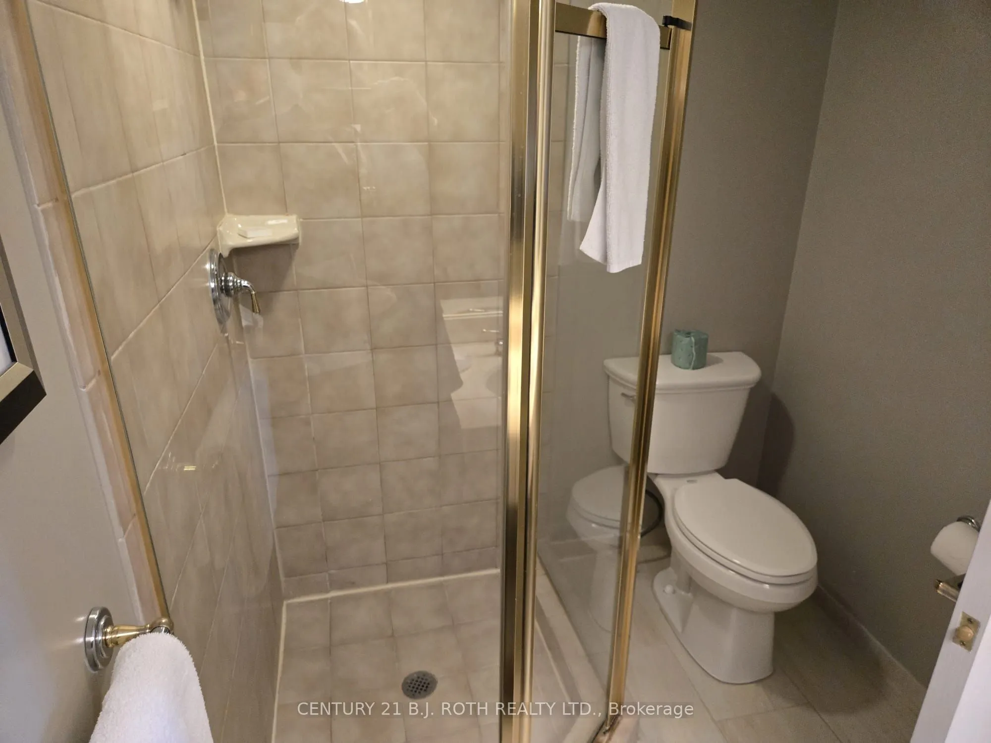 90 Highland Drive, #2426, 2427