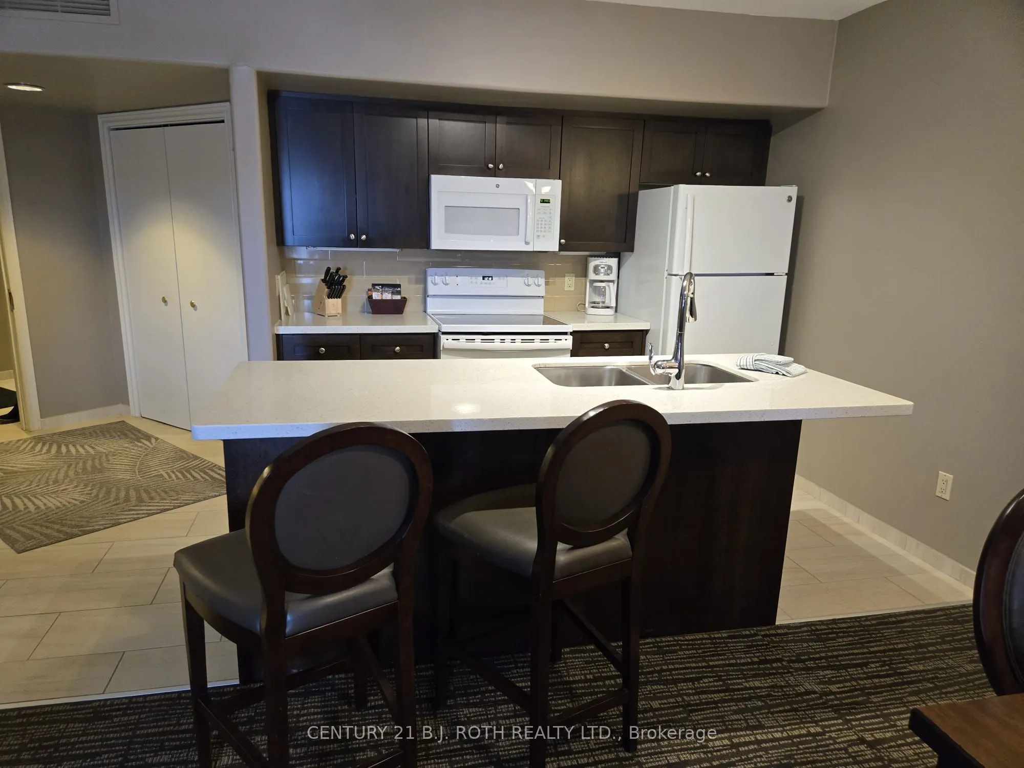 90 Highland Drive, #2426, 2427