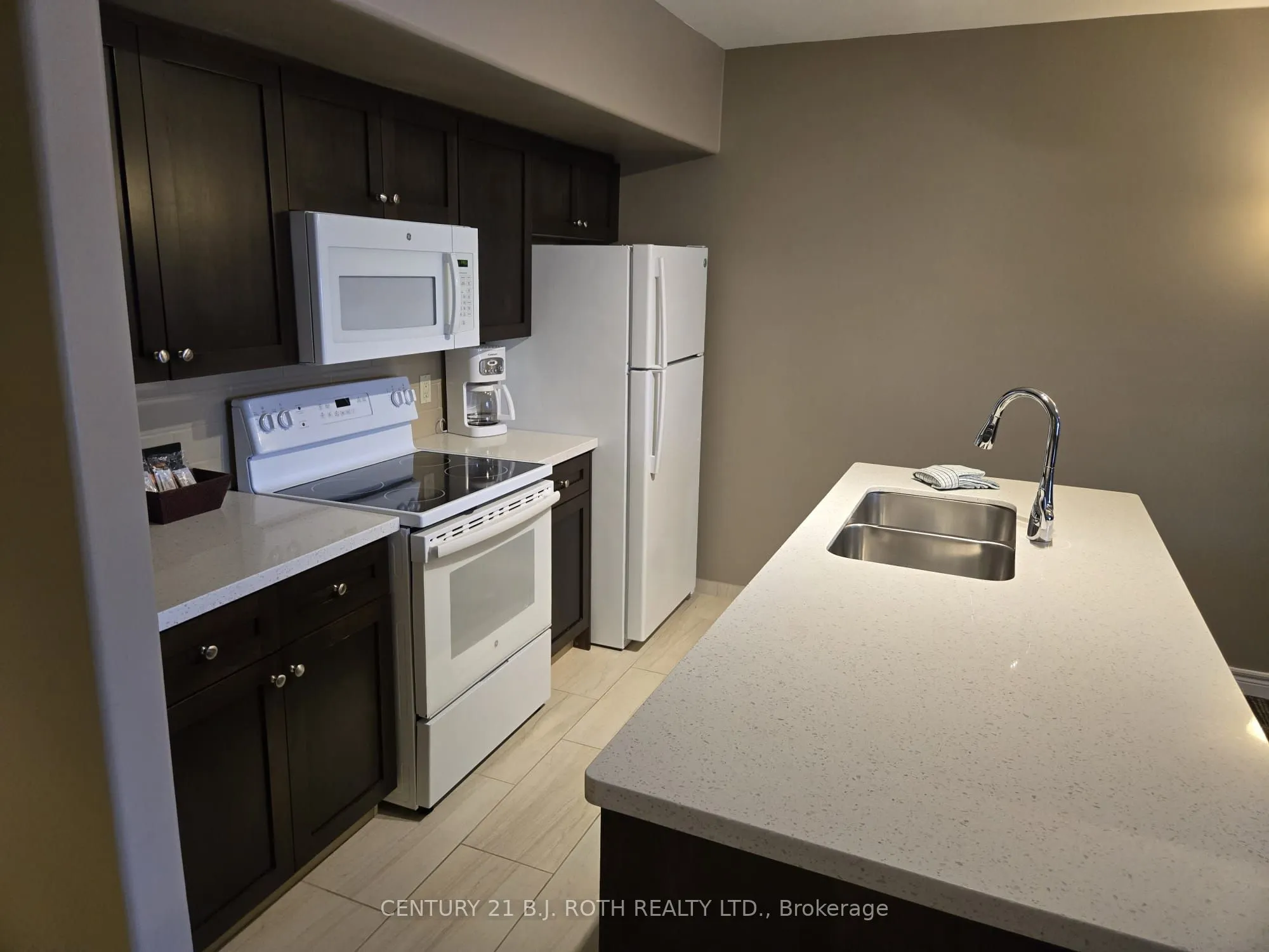 90 Highland Drive, #2426, 2427