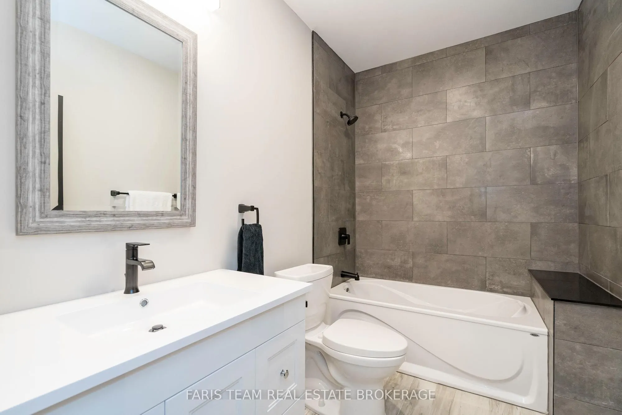 151 Mount Saint Louis Road E