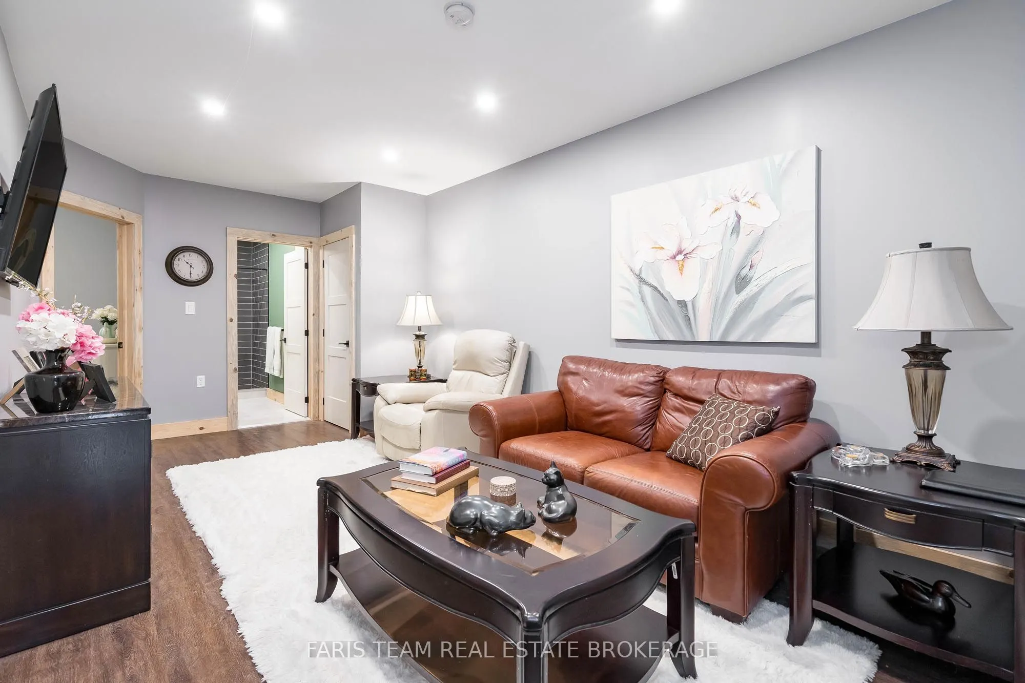 151 Mount Saint Louis Road E