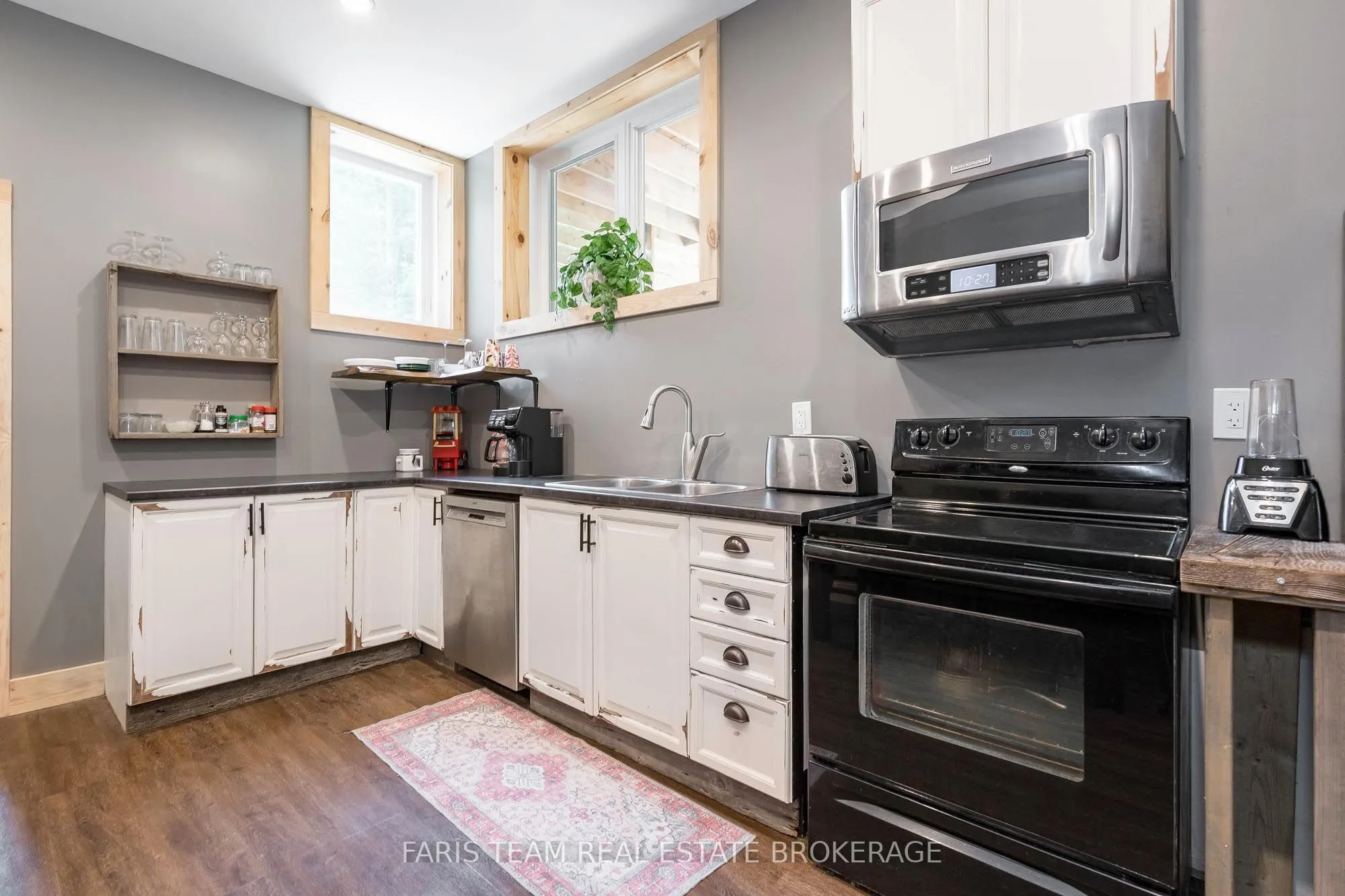 151 Mount Saint Louis Road E