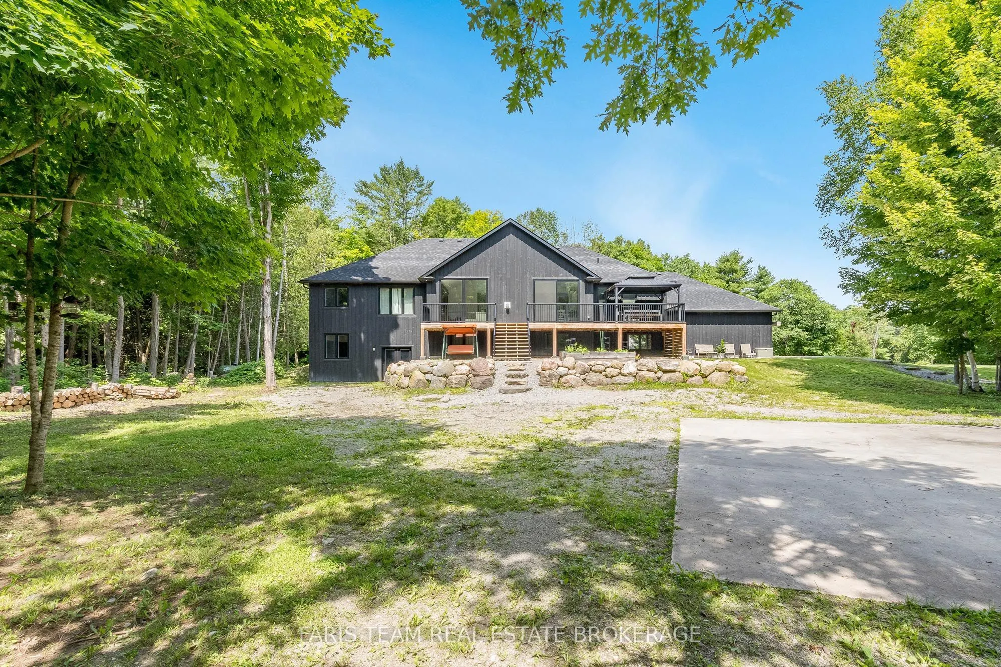 151 Mount Saint Louis Road E