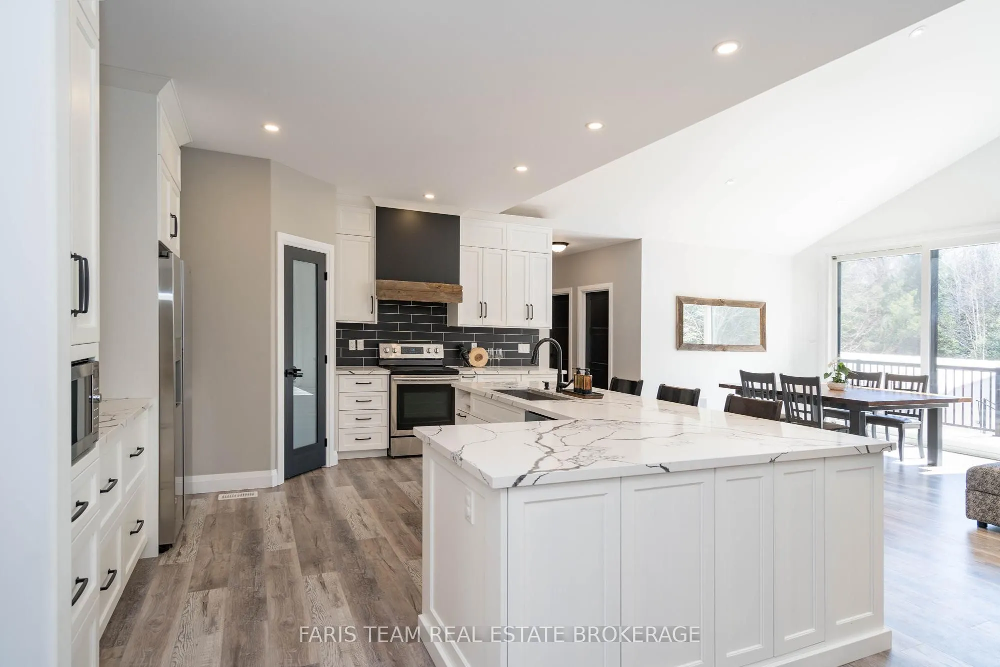 151 Mount Saint Louis Road E