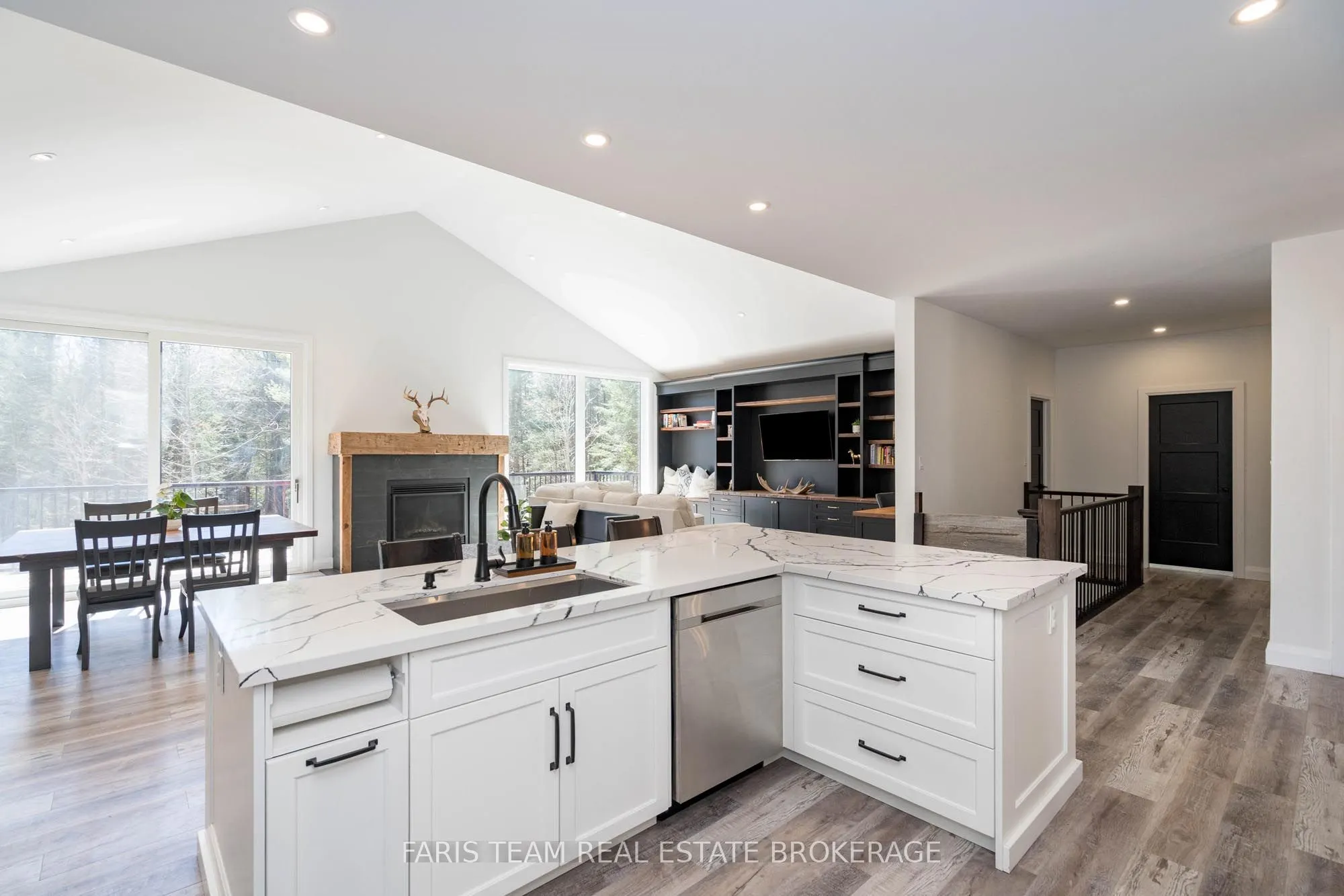 151 Mount Saint Louis Road E
