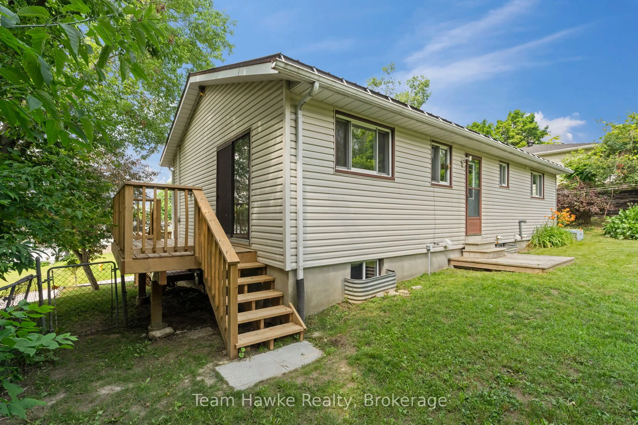 51 Easton Avenue