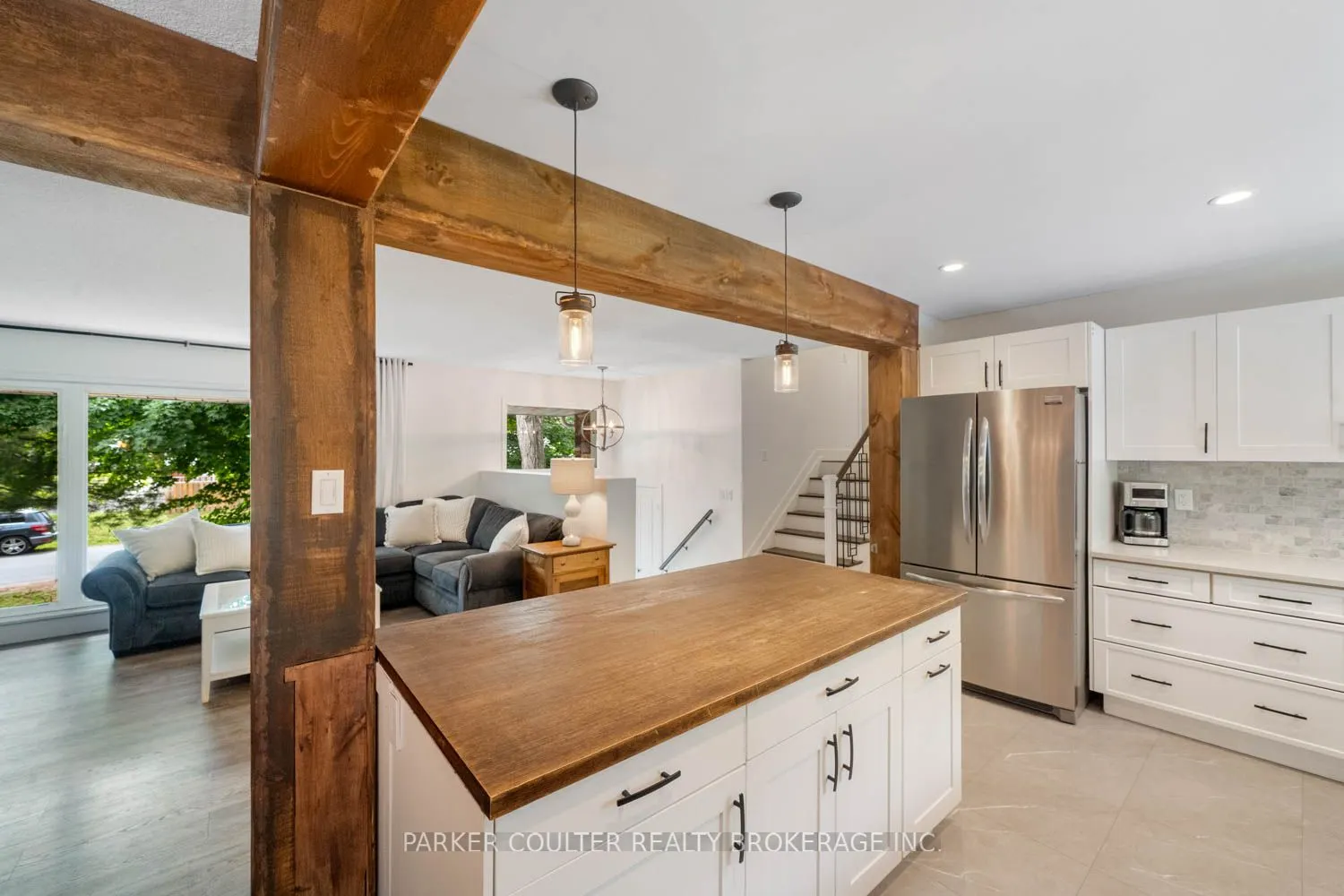2 Noraline Avenue