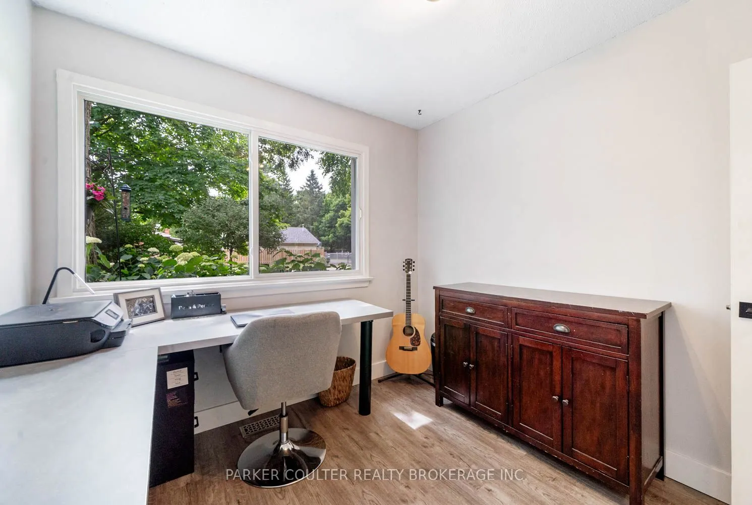 2 Noraline Avenue