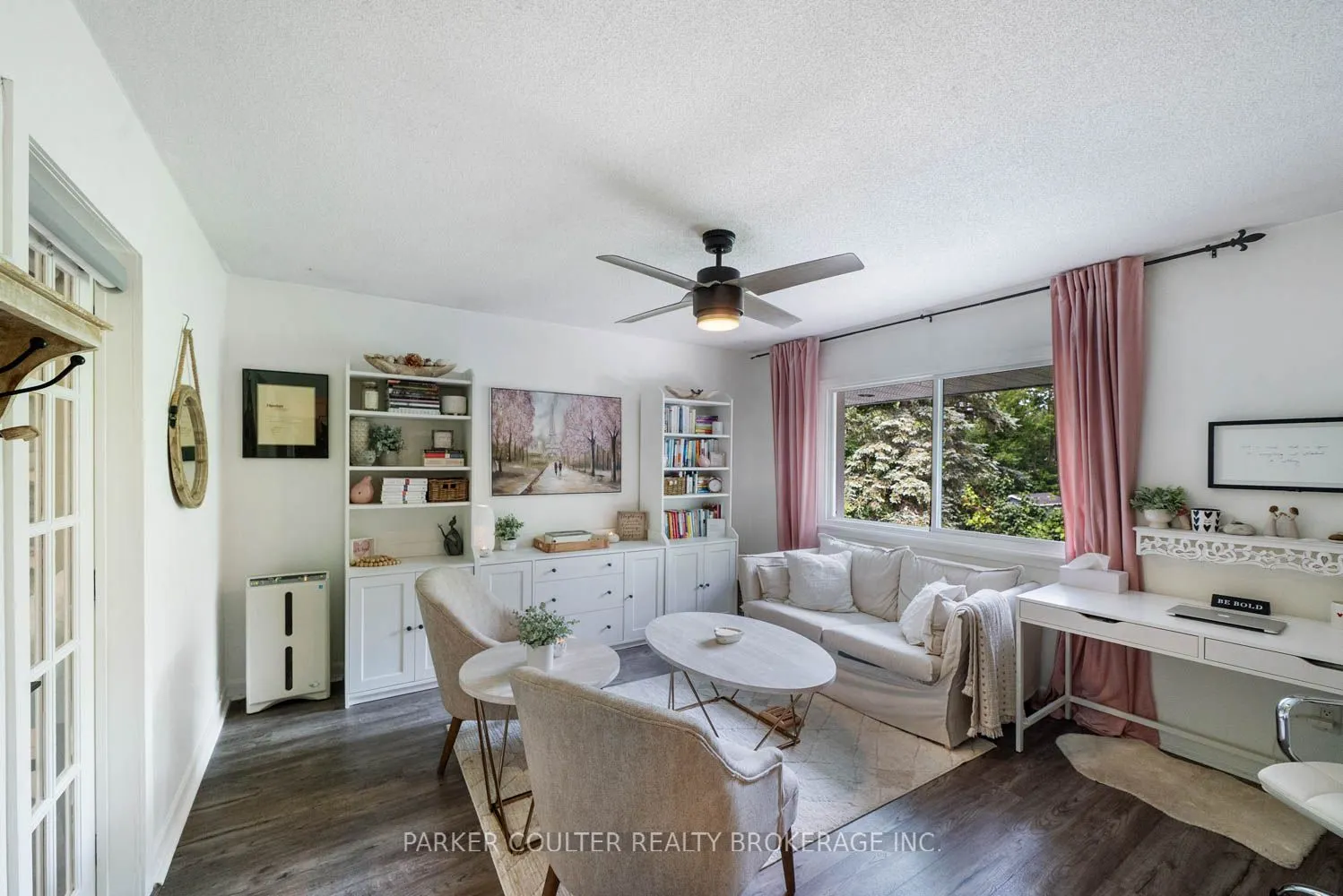 2 Noraline Avenue