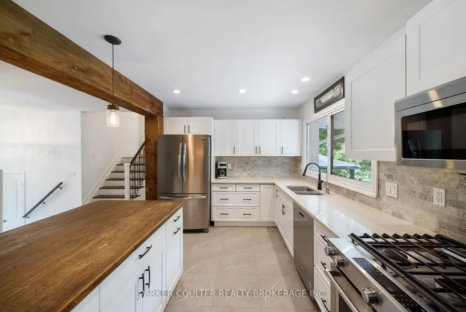 2 Noraline Avenue