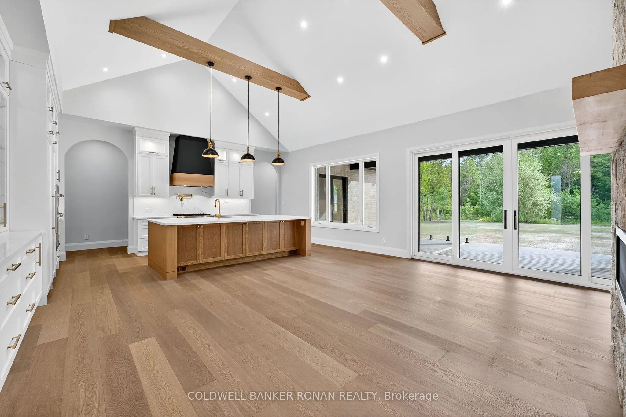 60 Marni Lane