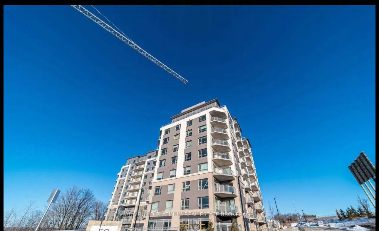 58 Lakeside Terrace #1011