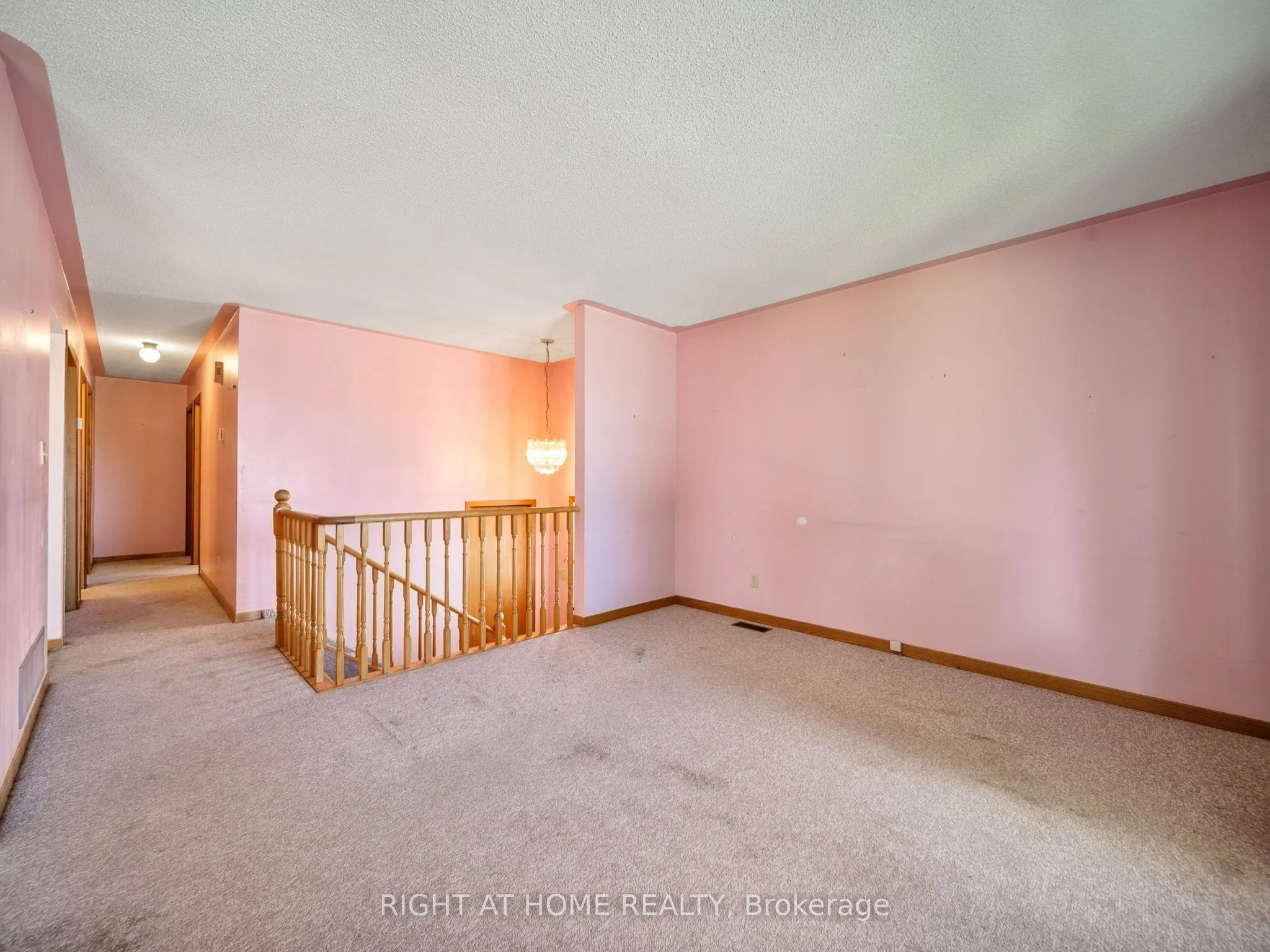 8 Christine Place