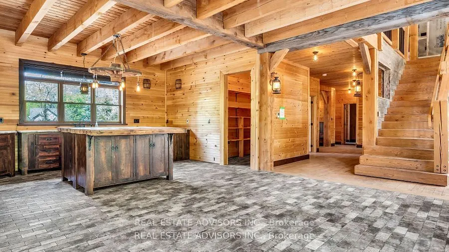 54 Pine Ridge Trail