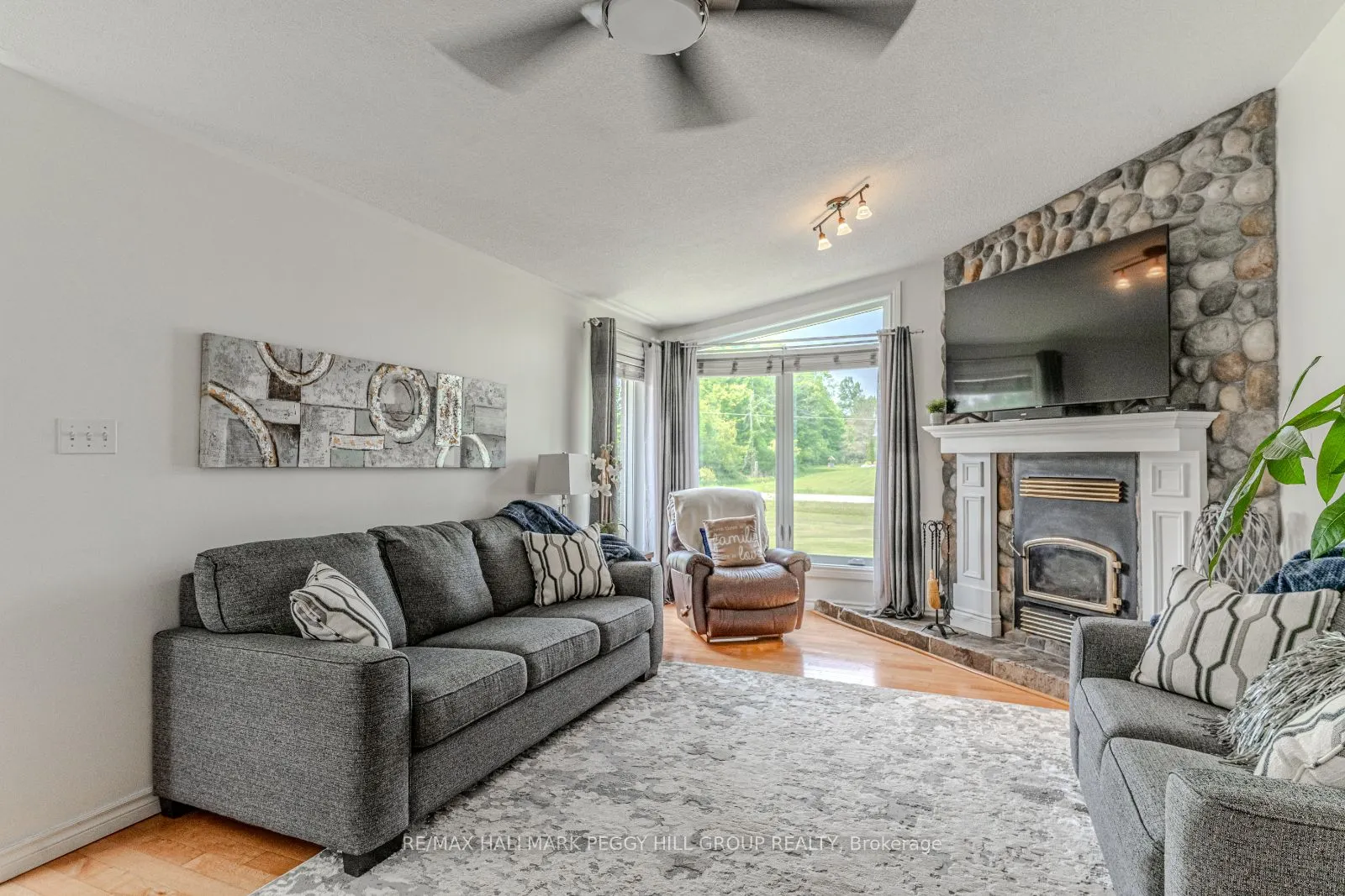 3413 McCarthy Drive