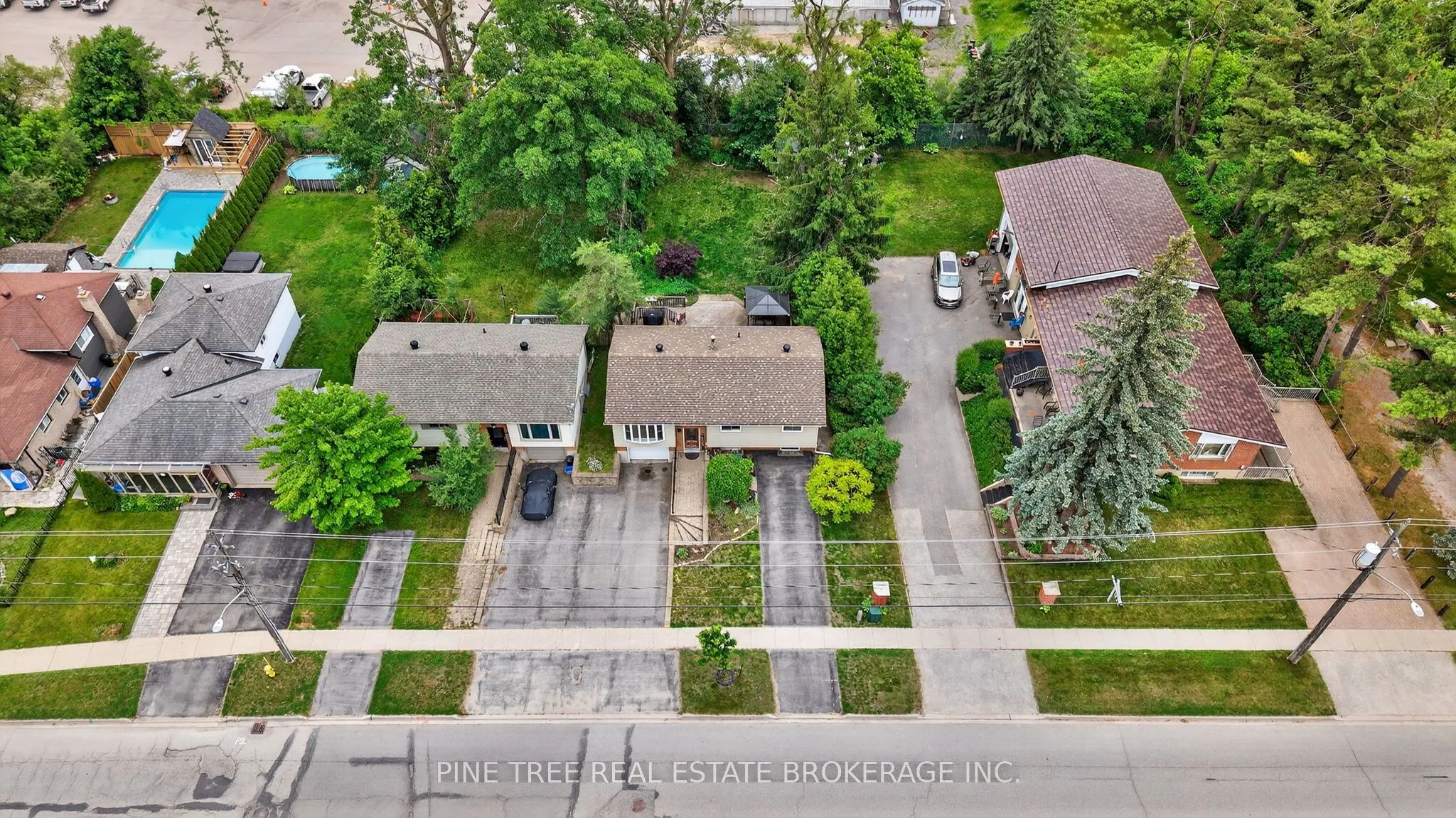261 Edgehill Drive