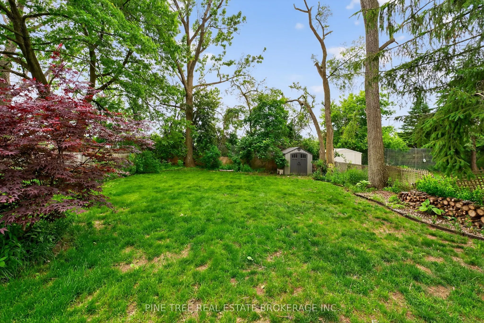 261 Edgehill Drive