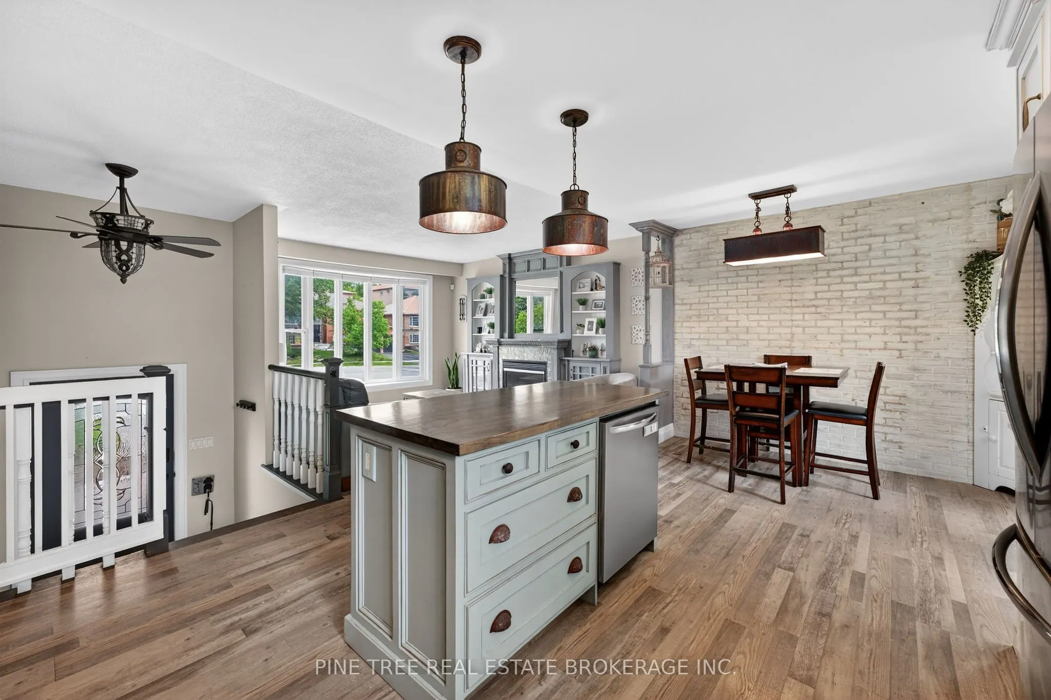 261 Edgehill Drive