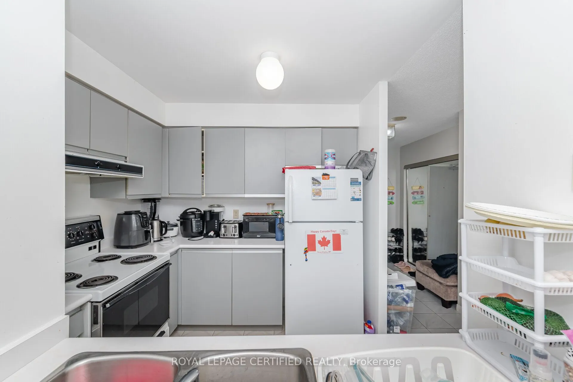 140 Dunlop Street E, #803