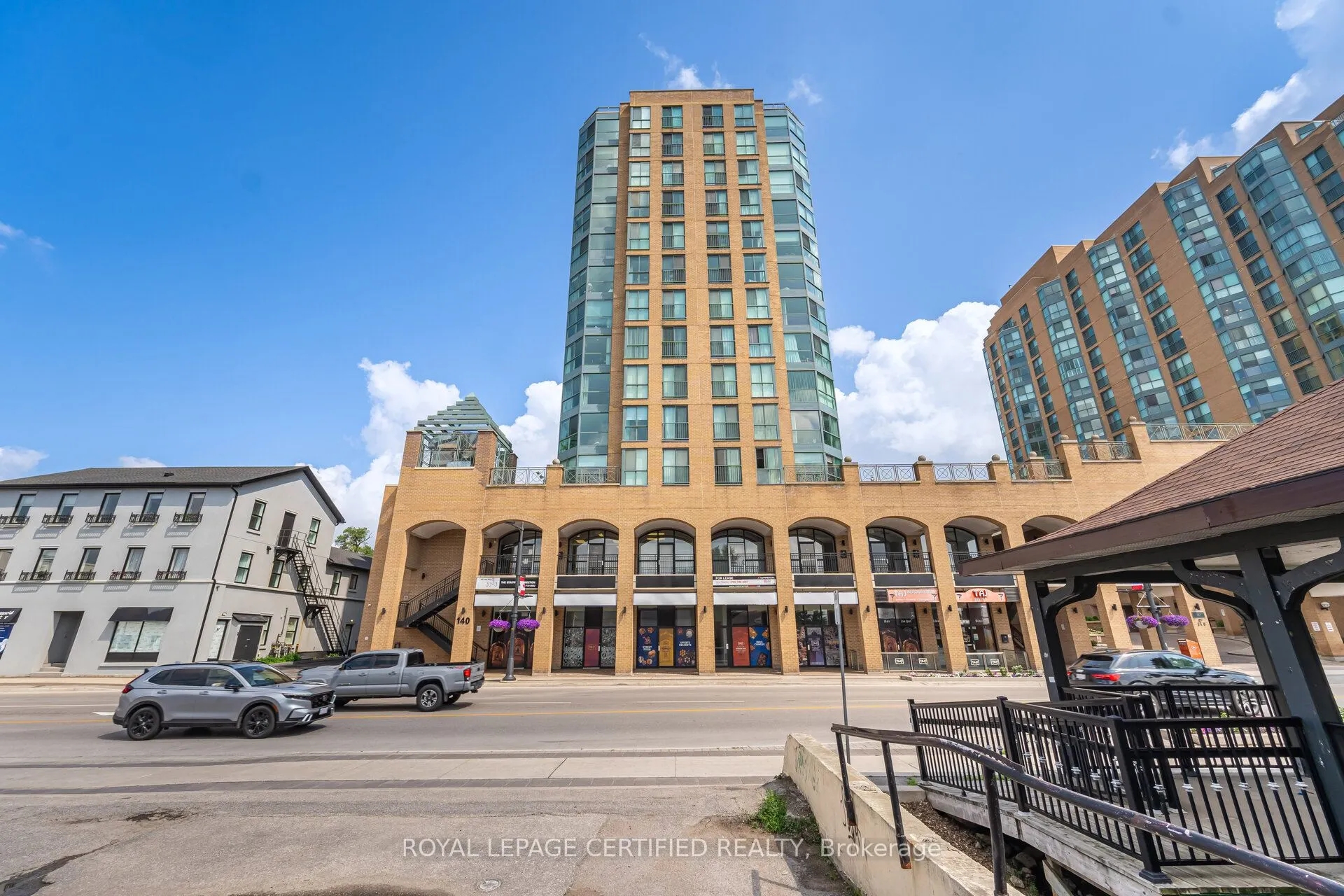 140 Dunlop Street E, #803