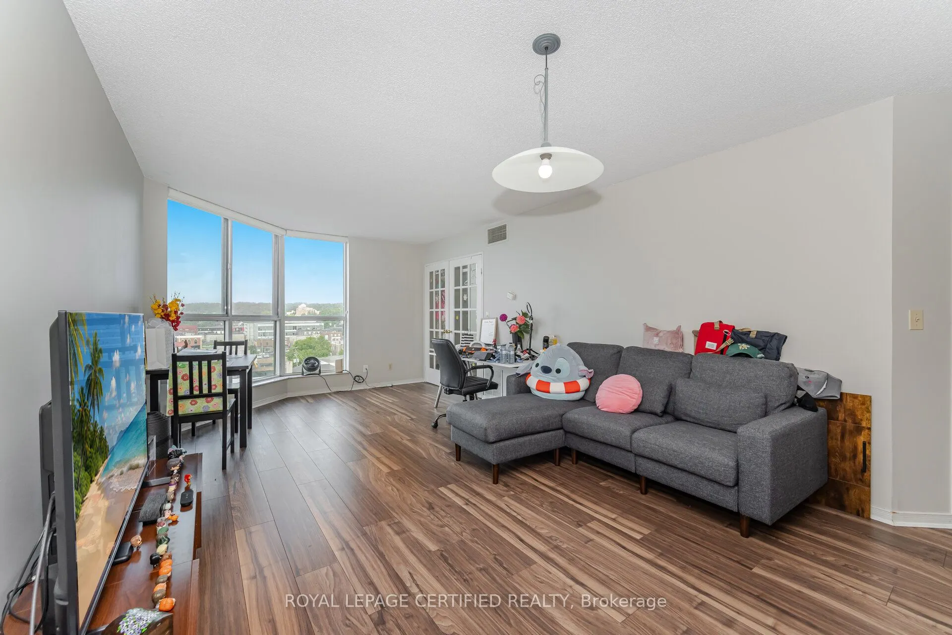 140 Dunlop Street E, #803