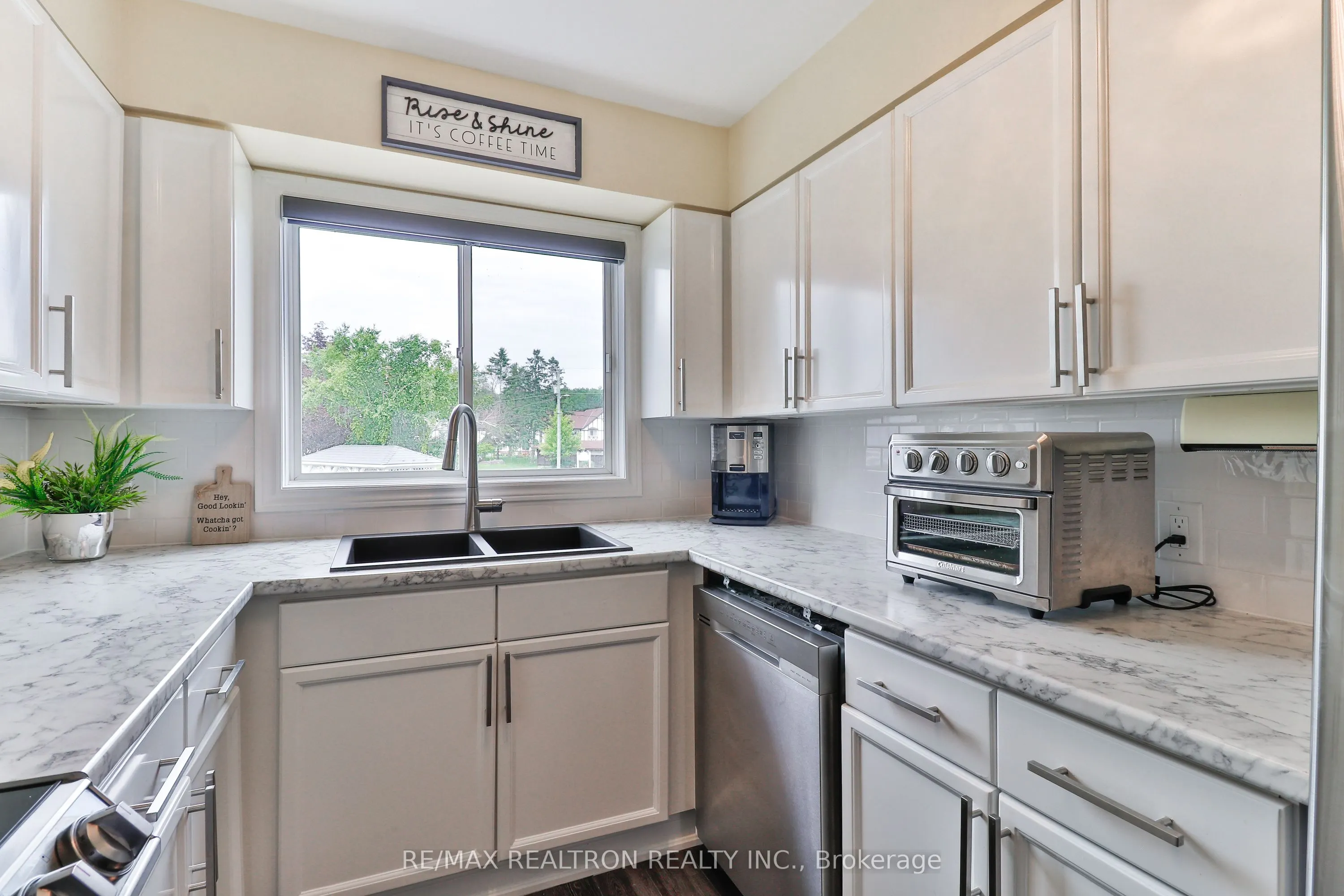 24 Laguna Parkway, #7
