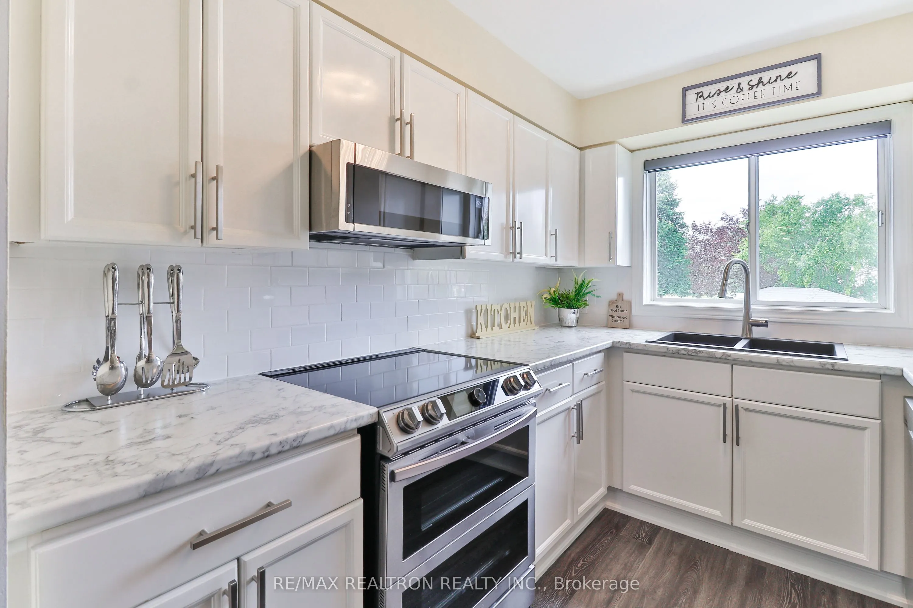 24 Laguna Parkway, #7