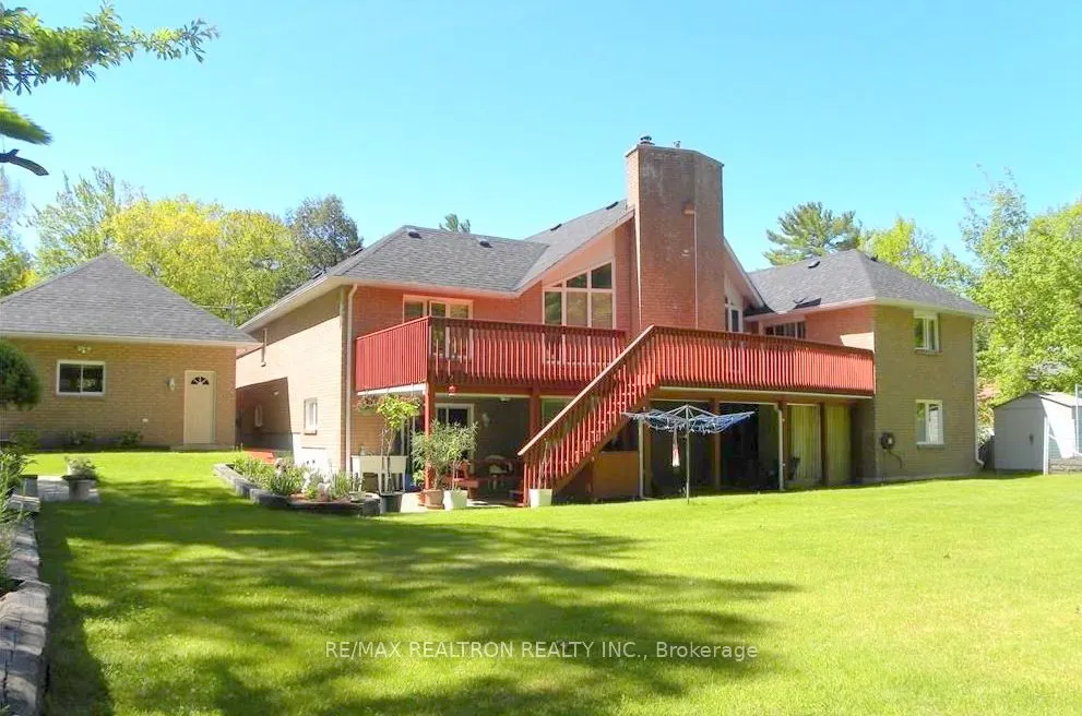 43 Staglir Drive