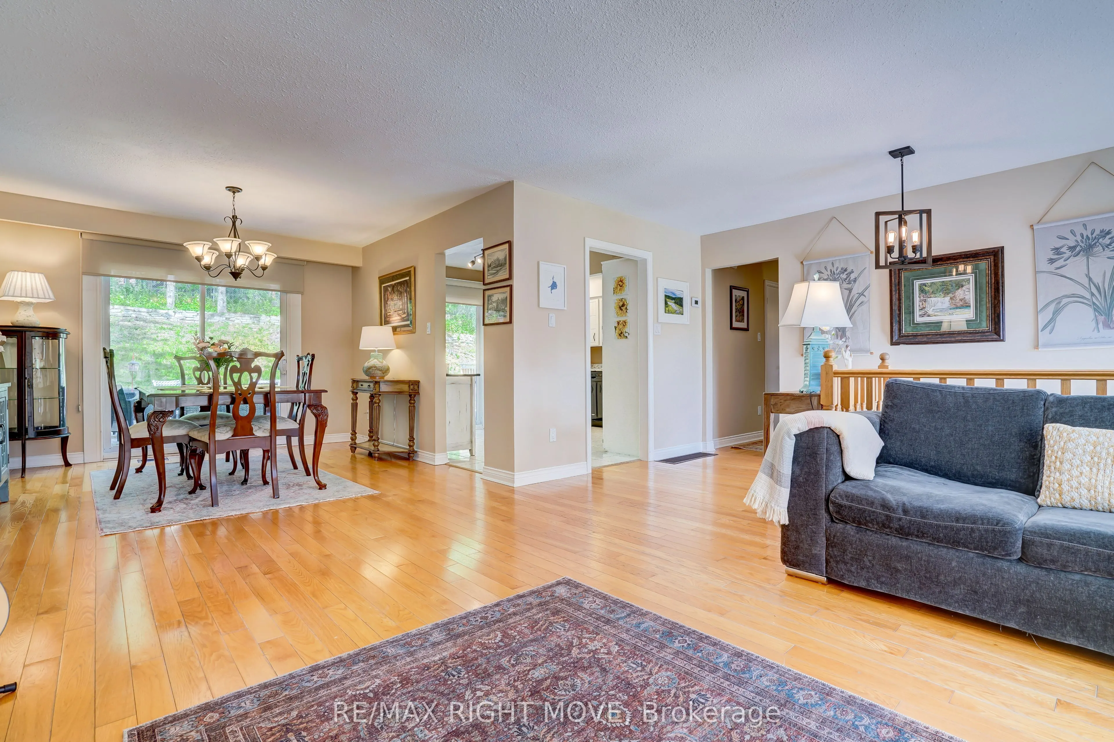 363 TALLWOOD Drive