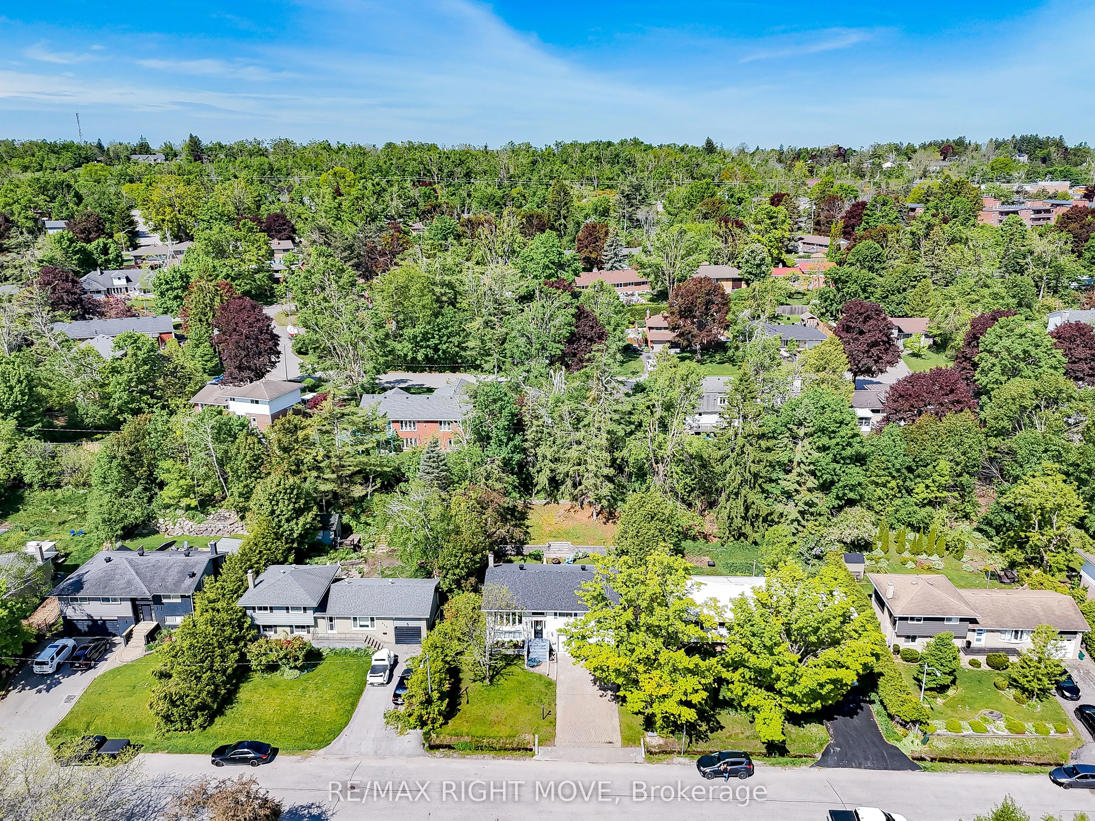 363 TALLWOOD Drive