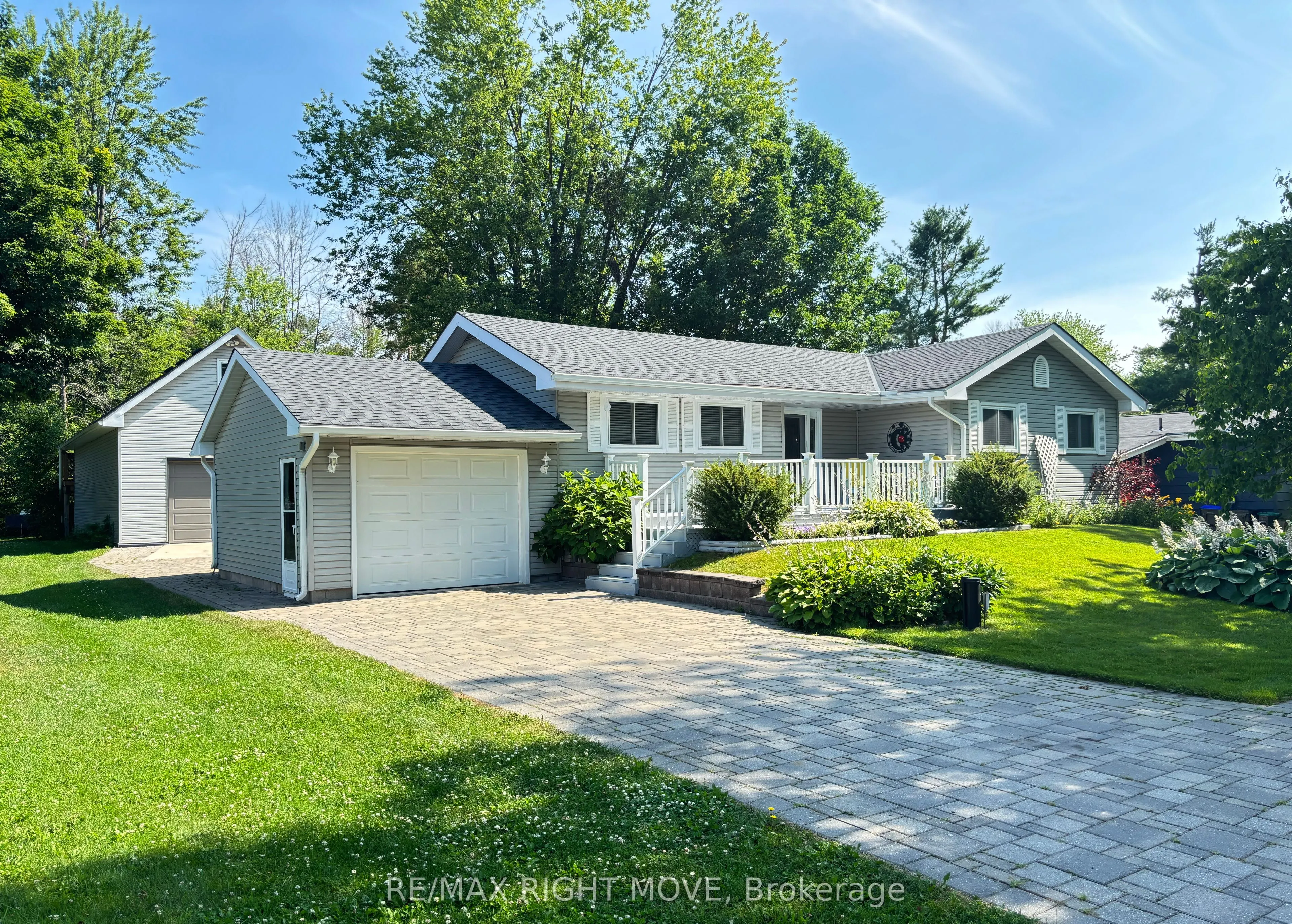 3705 Shadow Creek Road
