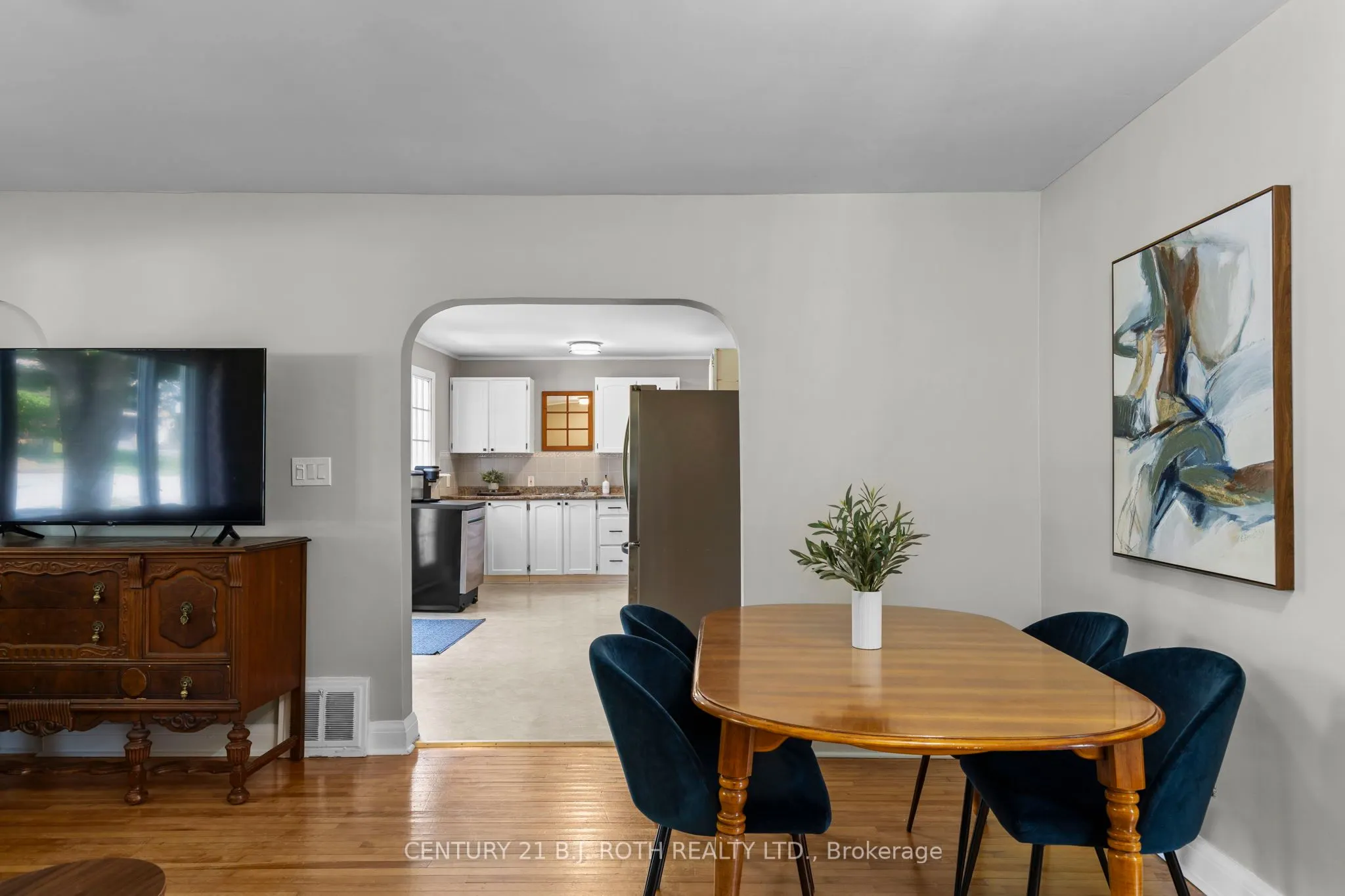 307 LINWOOD Avenue