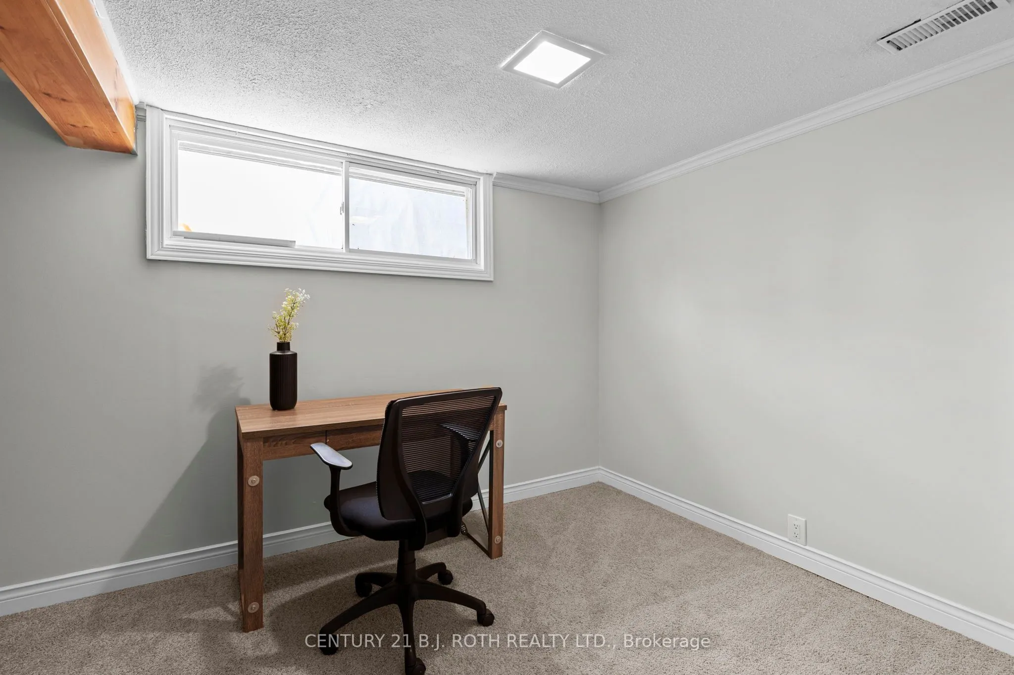 307 LINWOOD Avenue