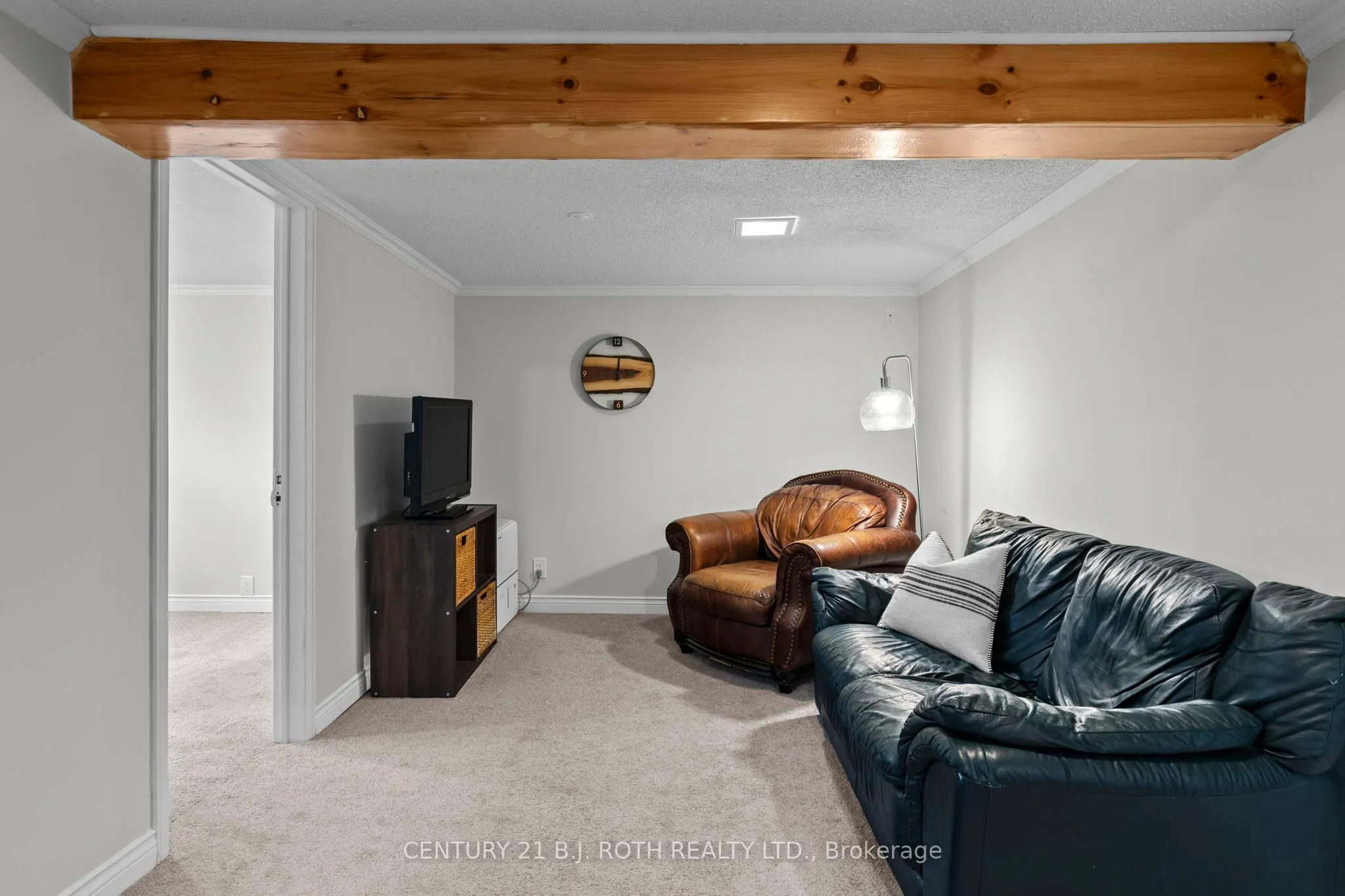 307 LINWOOD Avenue
